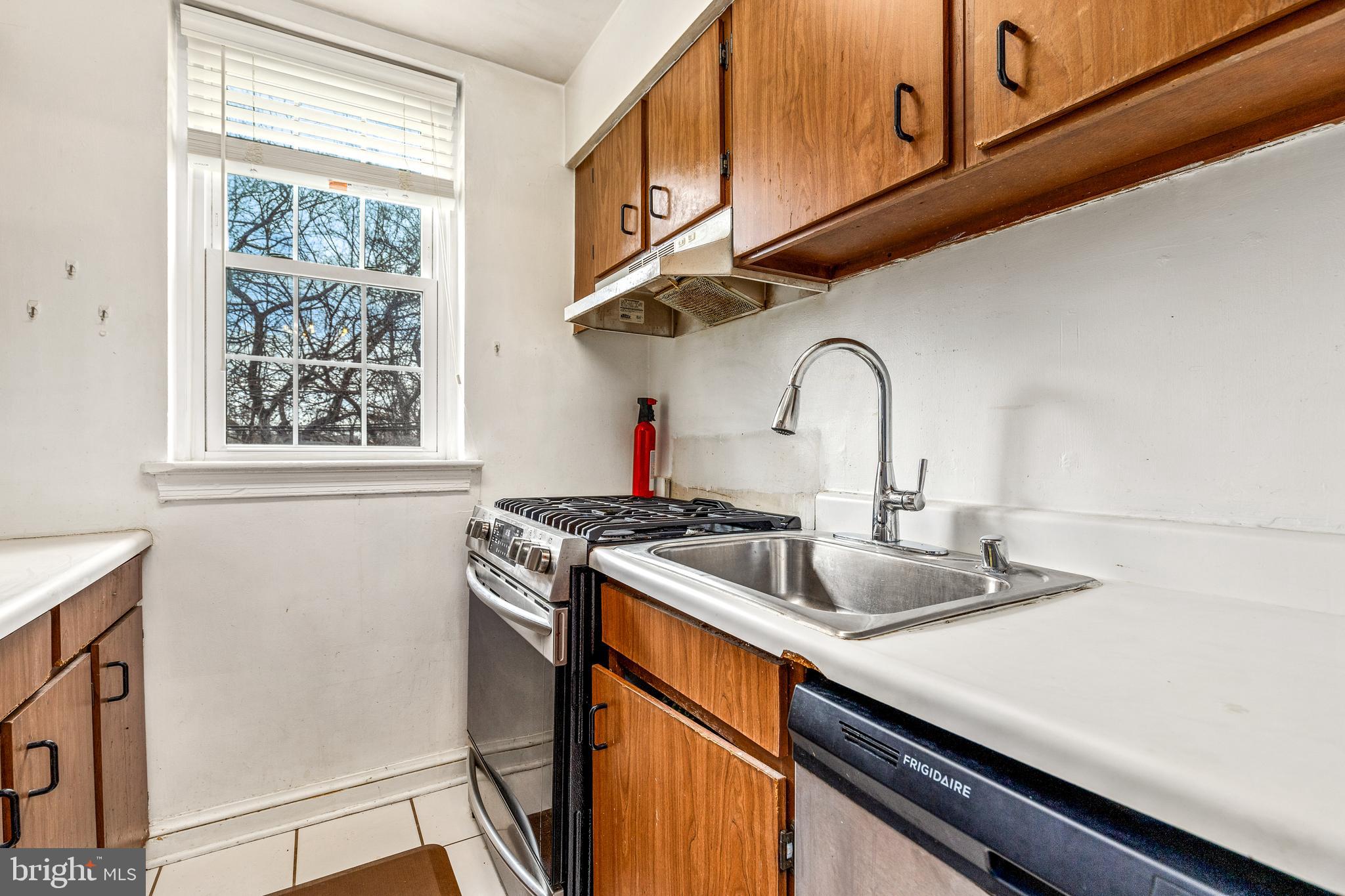 ARBORS OF ARLINGTON - Residential