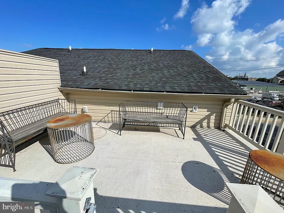 POPLAR - Residential