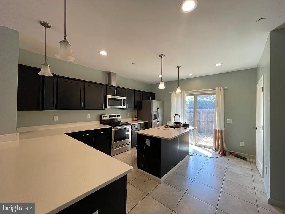 POPLAR - Residential