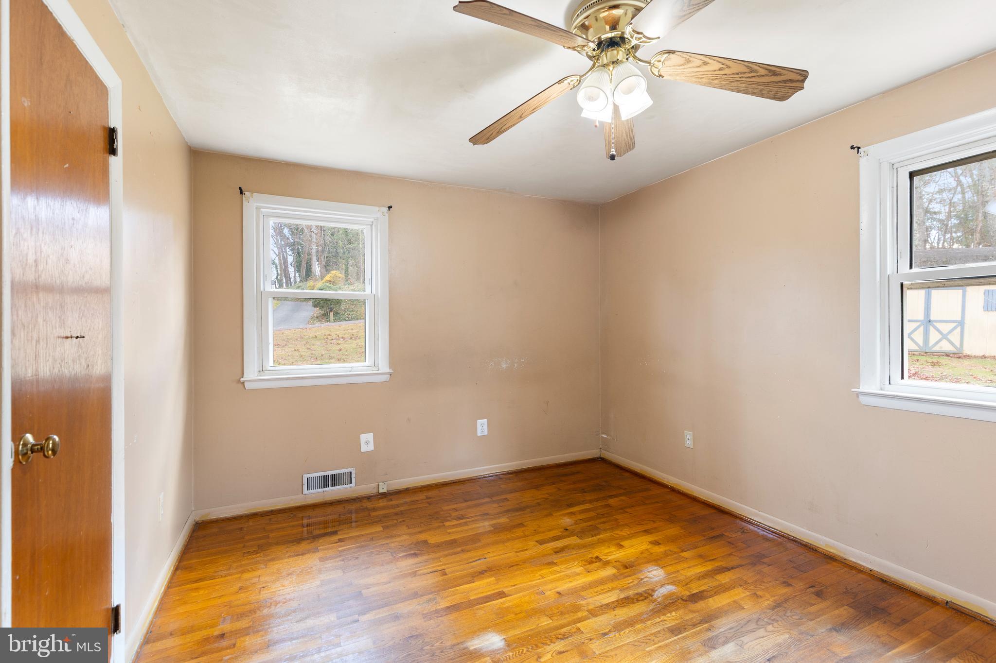 FOX MOUNTAIN - Residential