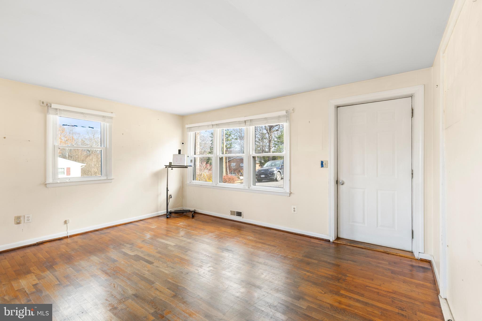 FOX MOUNTAIN - Residential