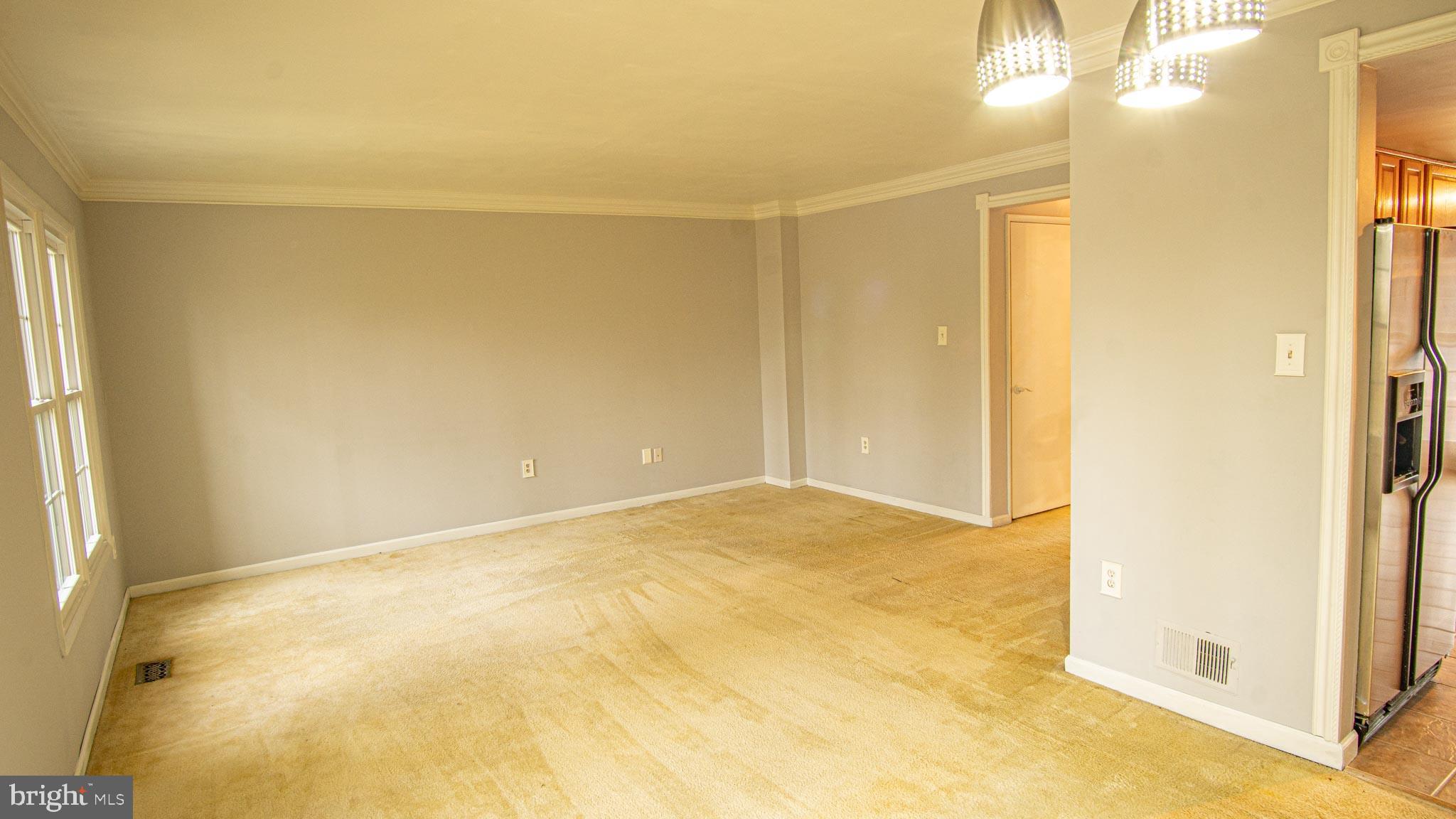 ROLLING BROOK - Residential