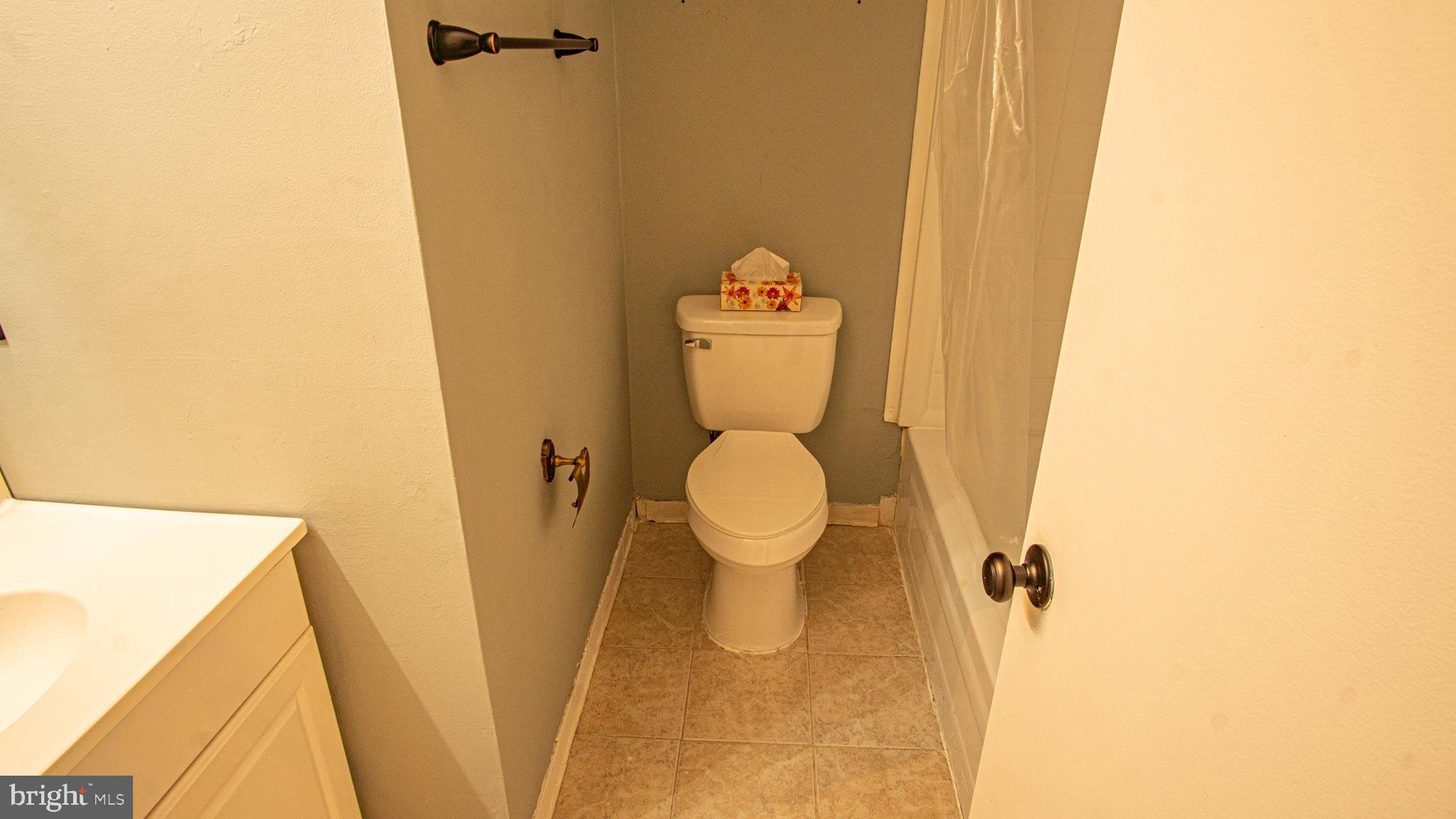 ROLLING BROOK - Residential