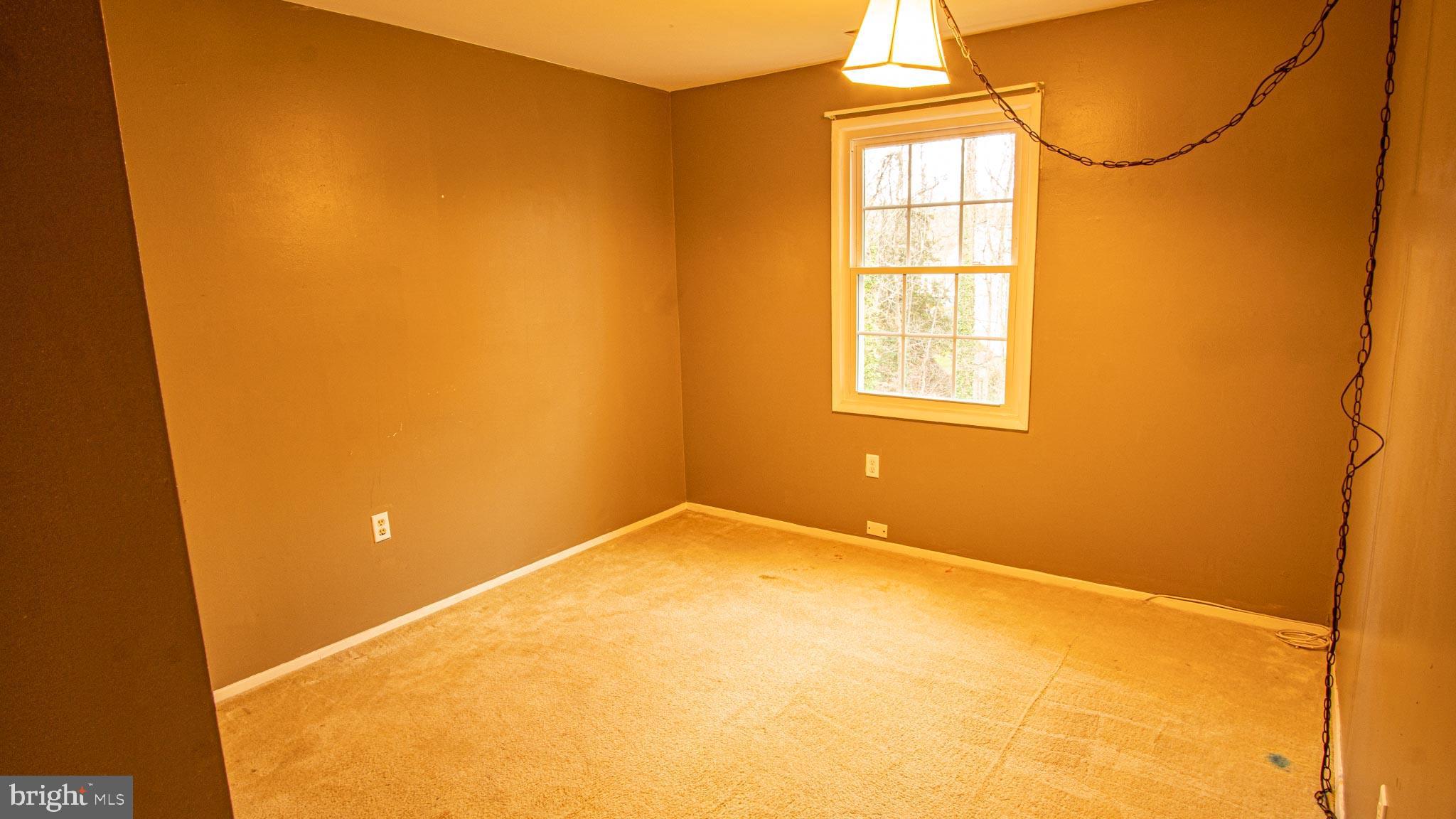 ROLLING BROOK - Residential