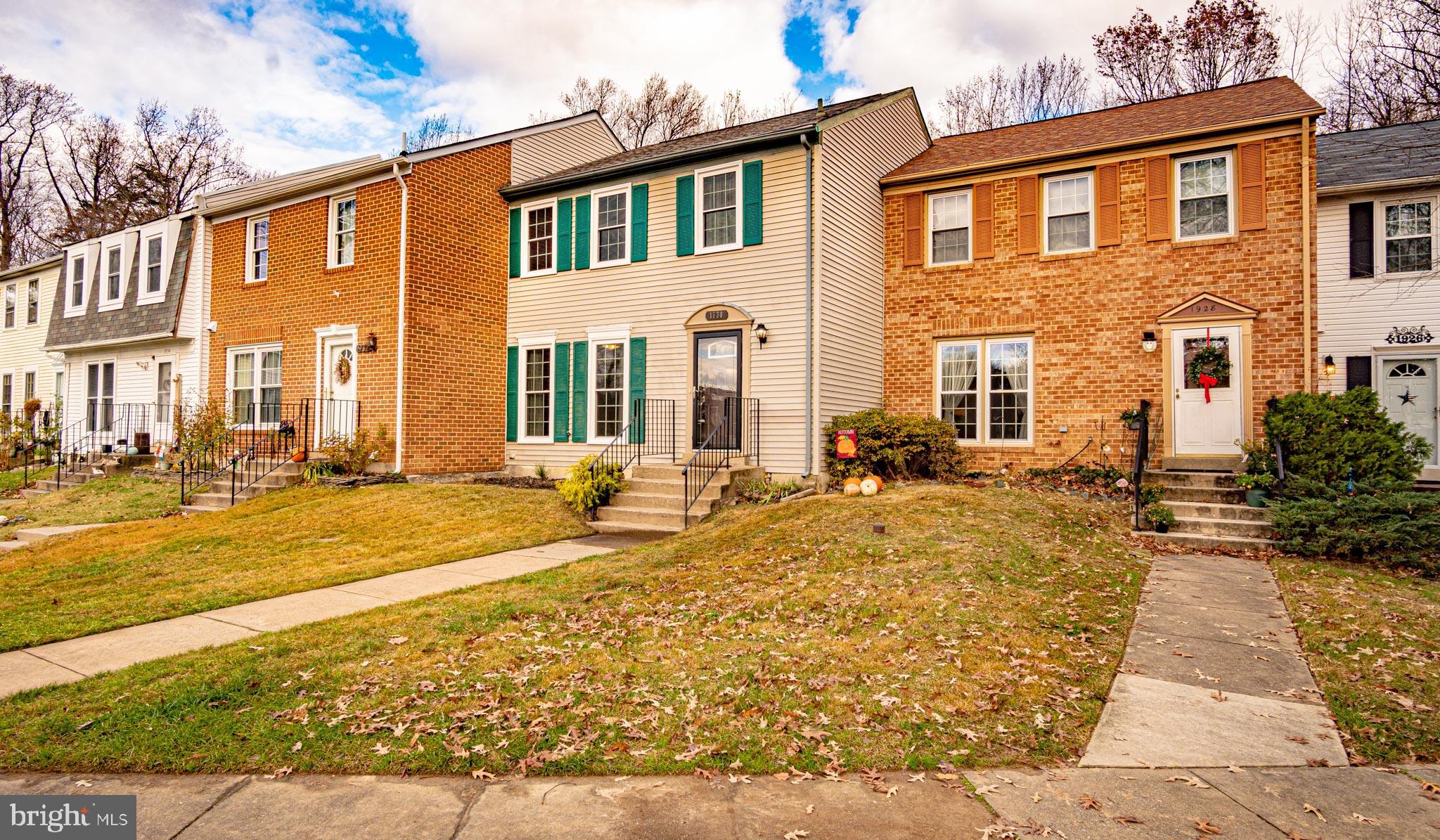 ROLLING BROOK - Residential