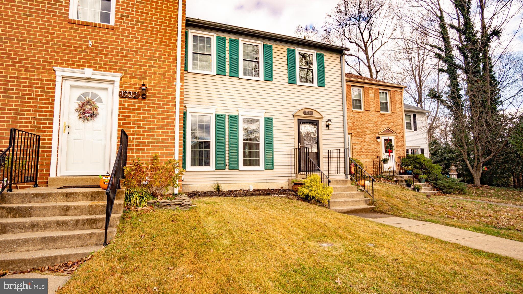 ROLLING BROOK - Residential