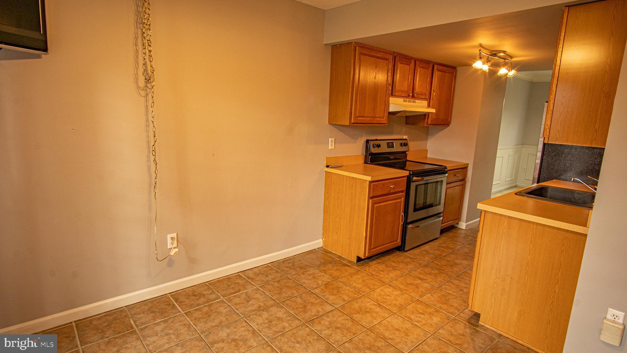 ROLLING BROOK - Residential