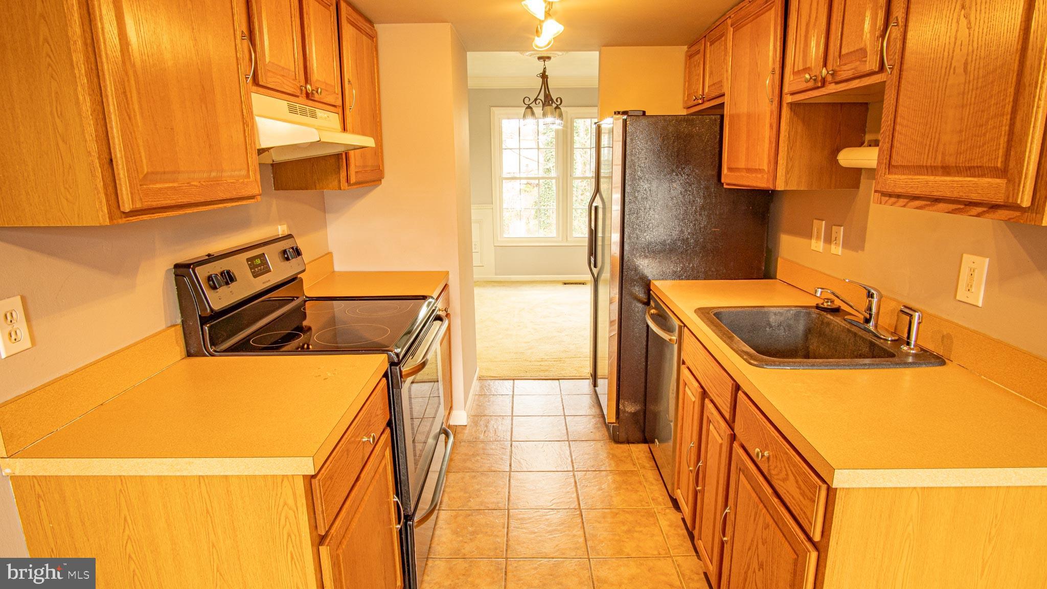 ROLLING BROOK - Residential