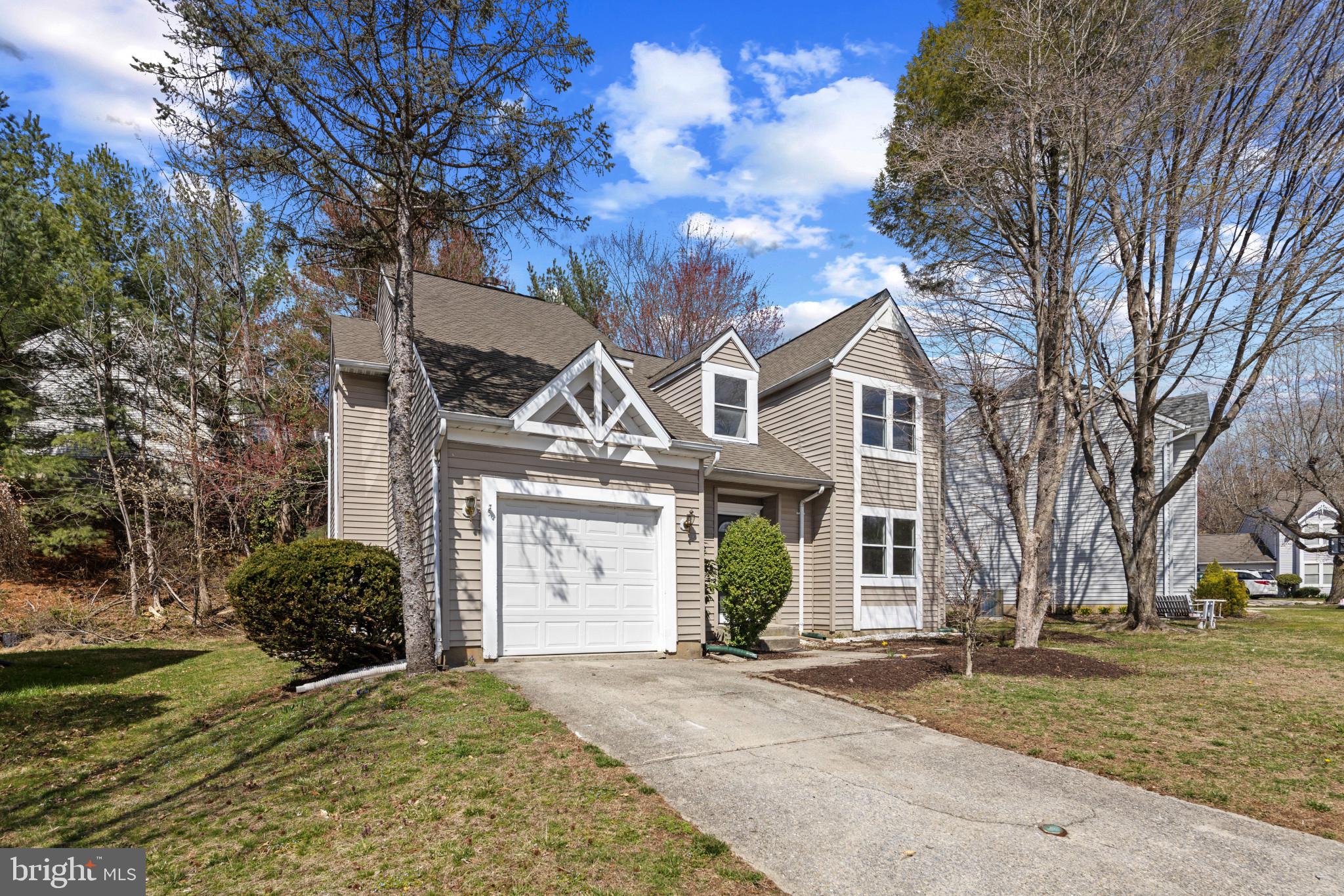 3617 HOLLOW FIELDS COURT