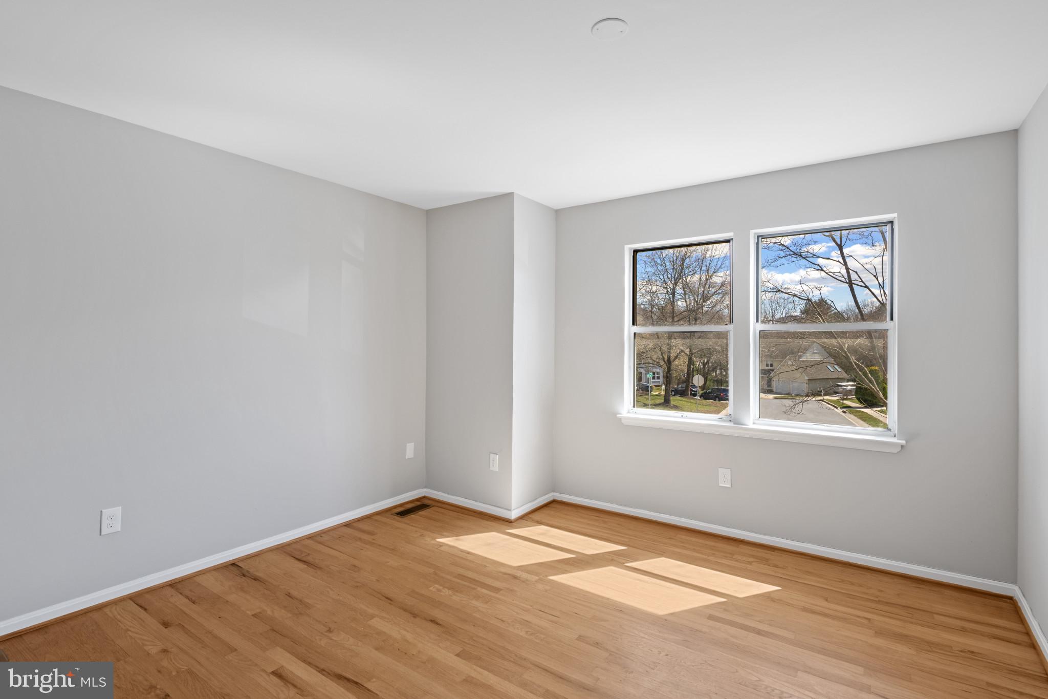 RIVER MILLS - Residential