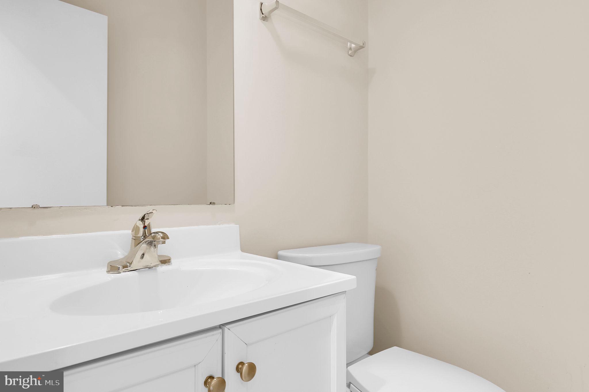 SHADOW OAK - Residential