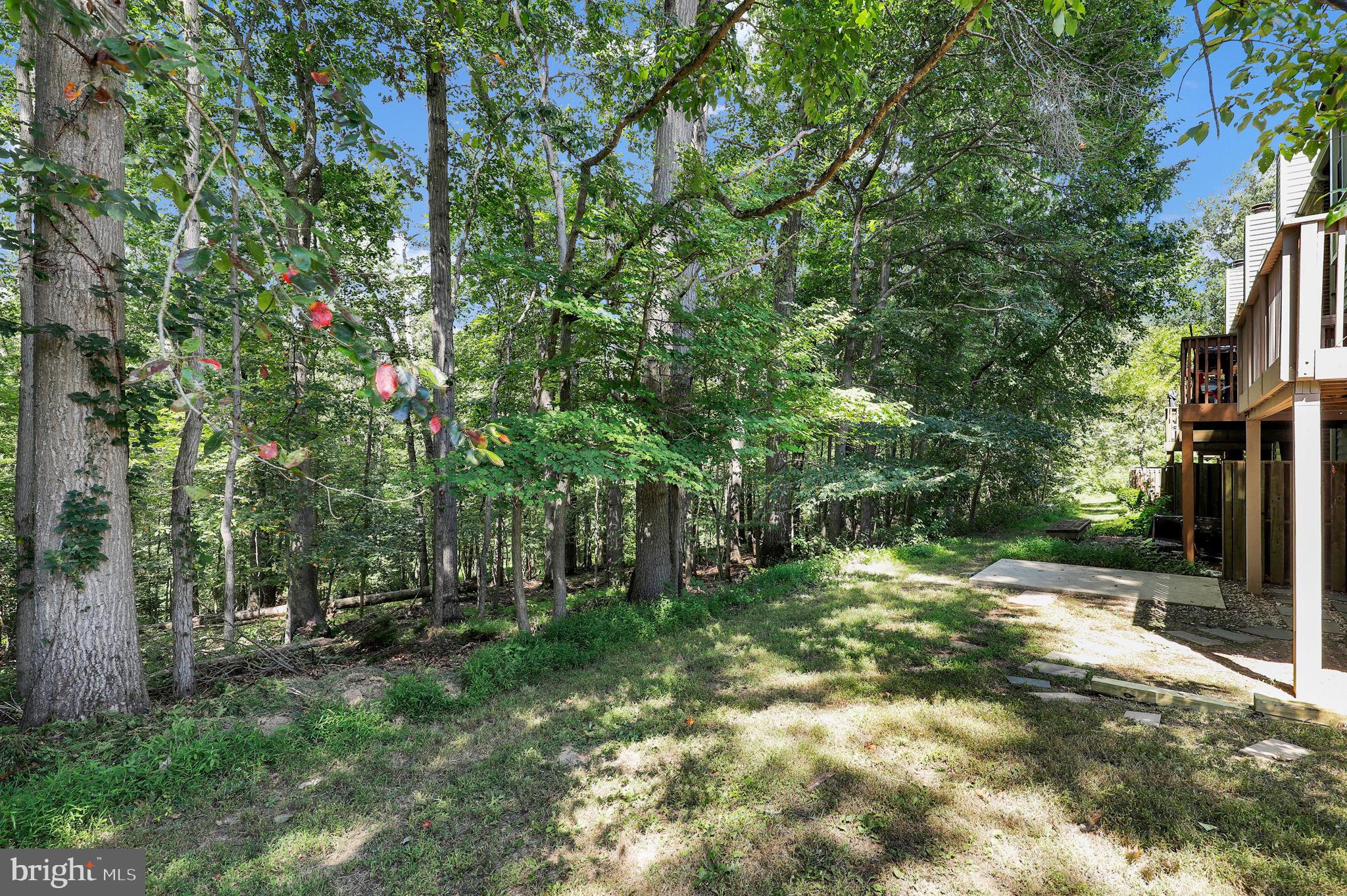 SHADOW OAK - Residential