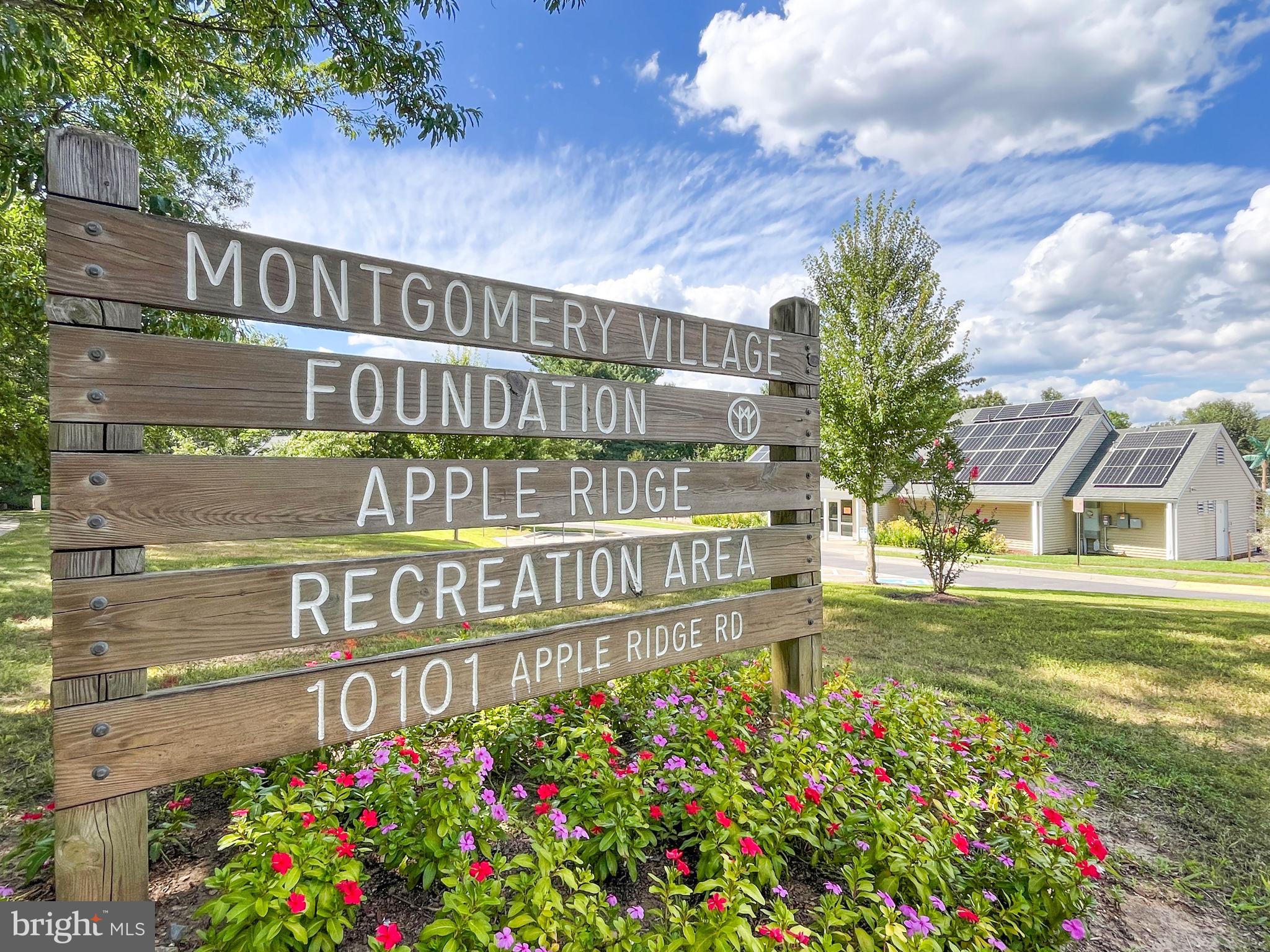 SHADOW OAK - Residential