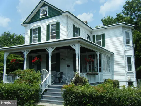 10 Stacey Avenue, Trenton, NJ MLS: NJME2074798