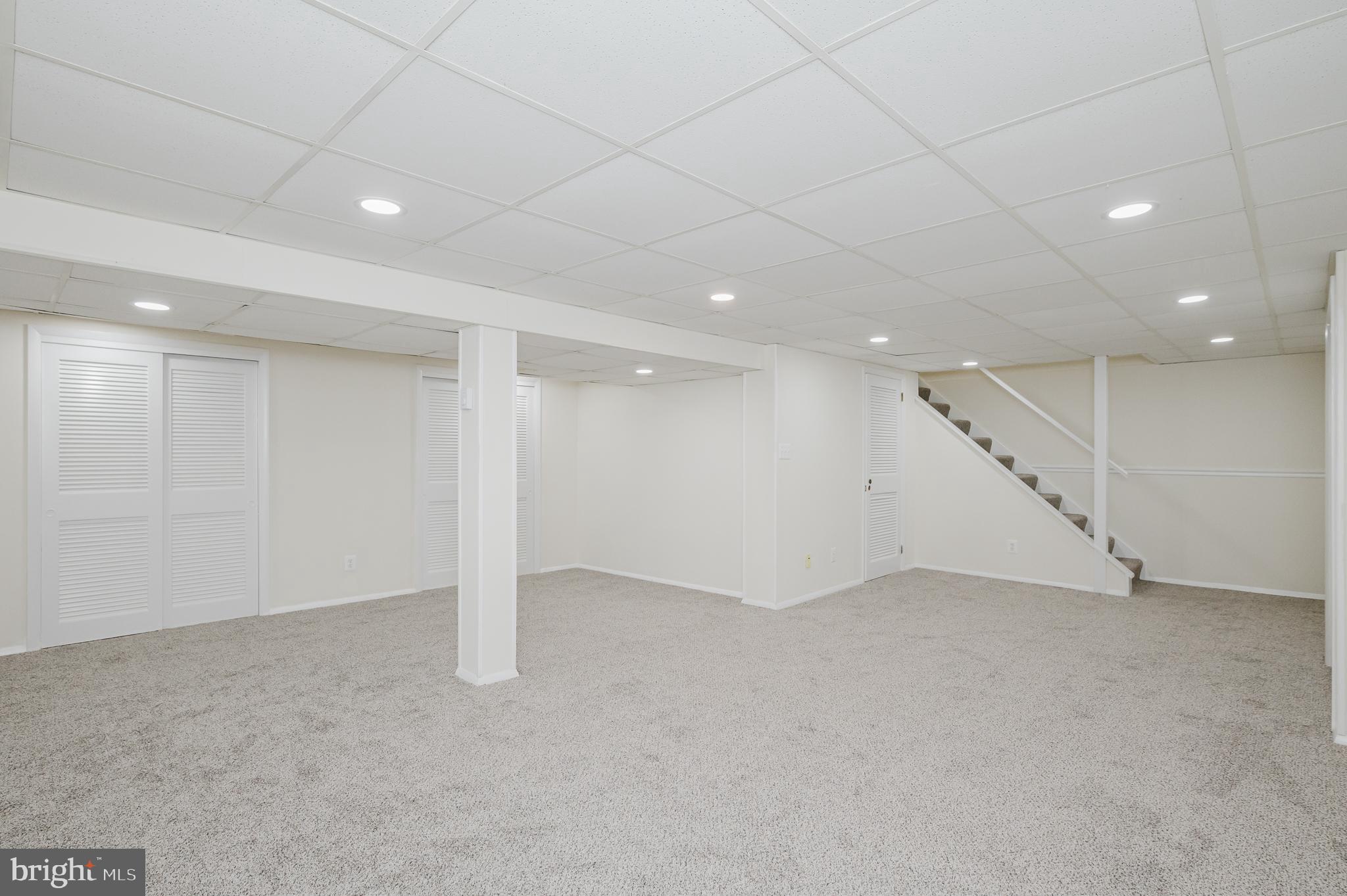 HOMESTEAD VILLAGE - Residential