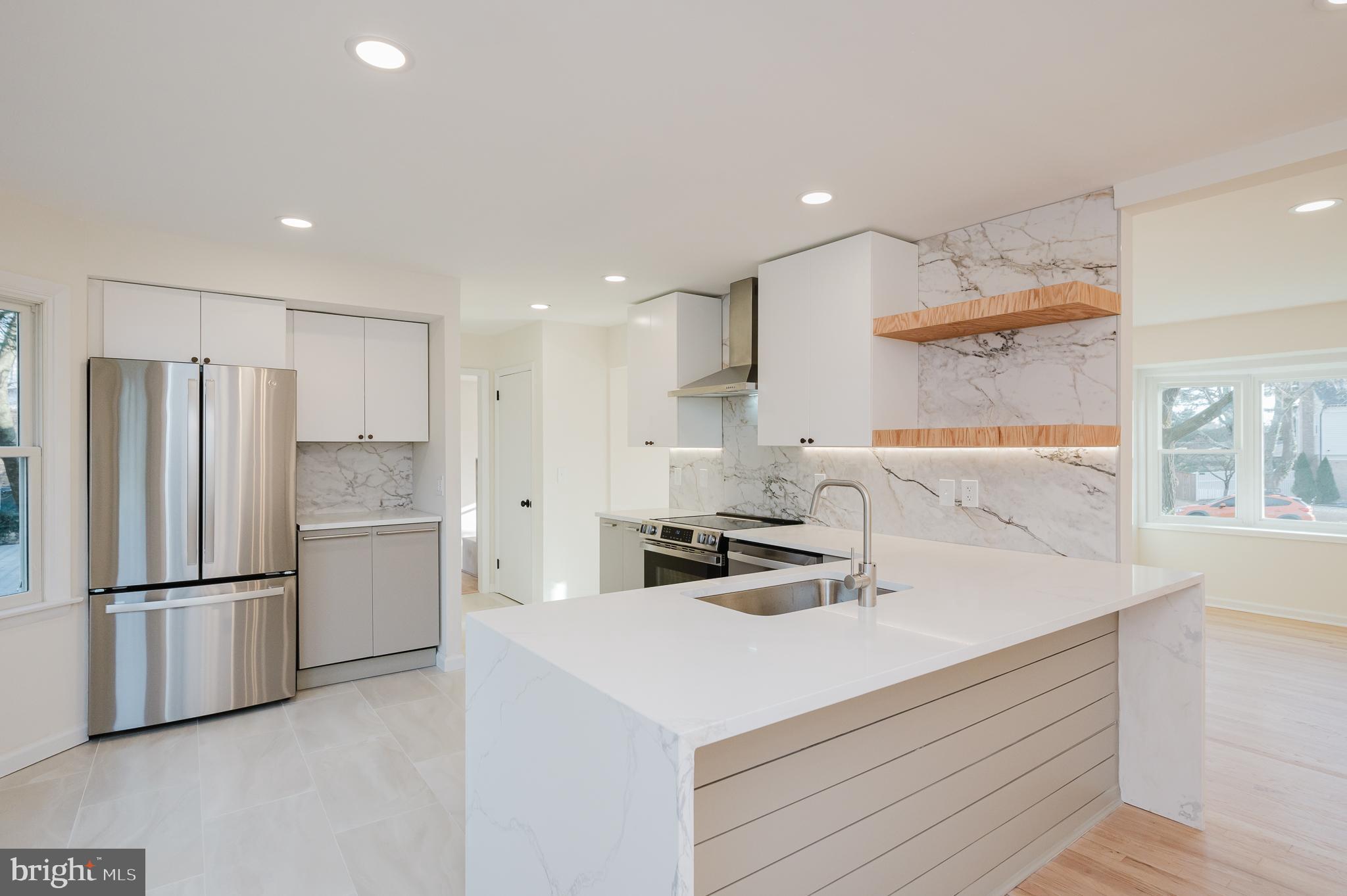 HOMESTEAD VILLAGE - Residential