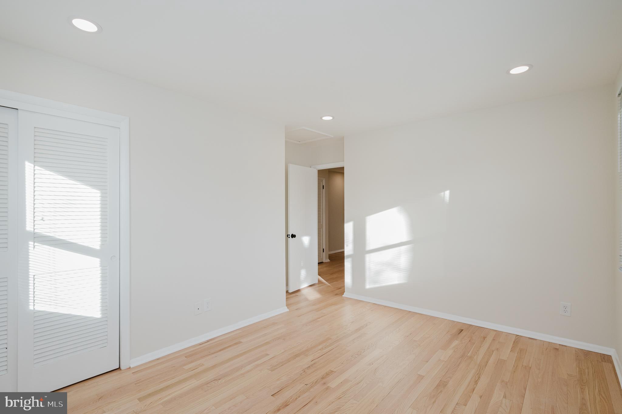 HOMESTEAD VILLAGE - Residential