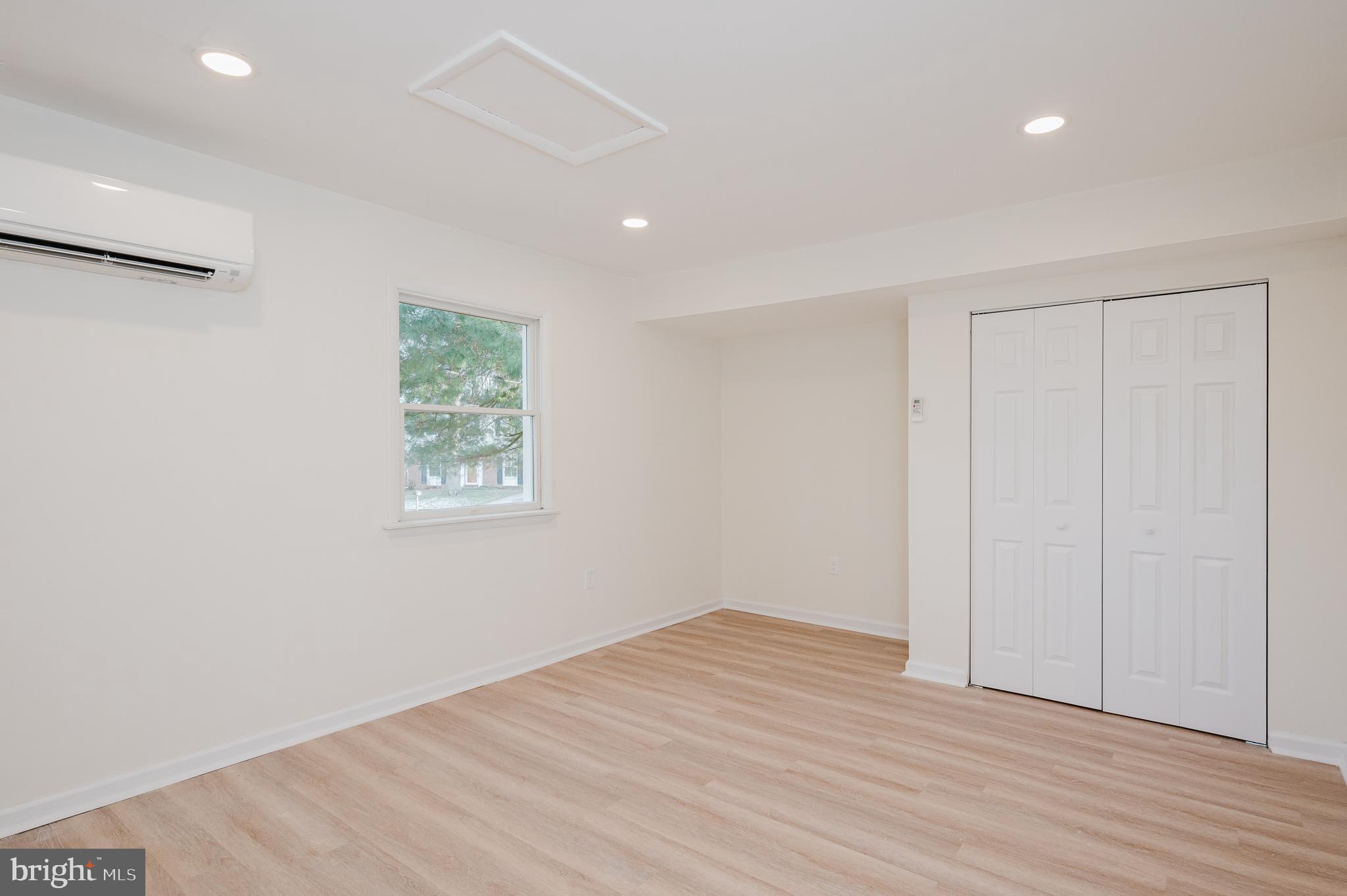 HOMESTEAD VILLAGE - Residential