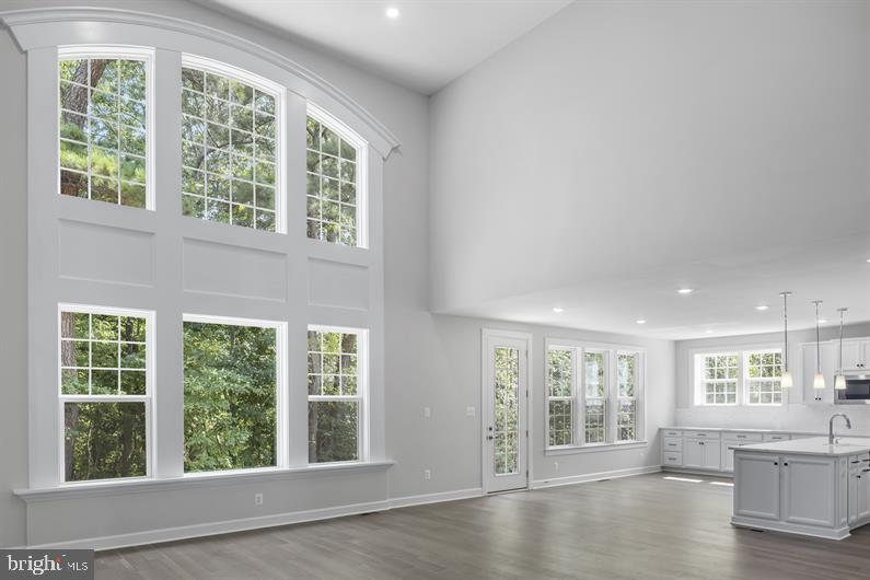 GREYSTONE - Residential