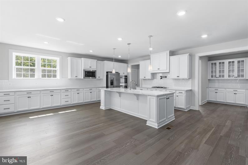 GREYSTONE - Residential