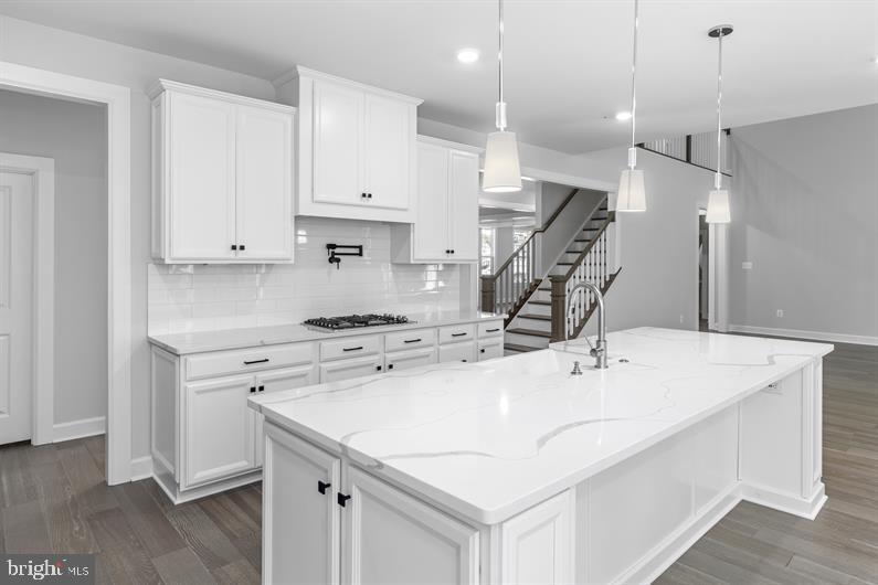 GREYSTONE - Residential