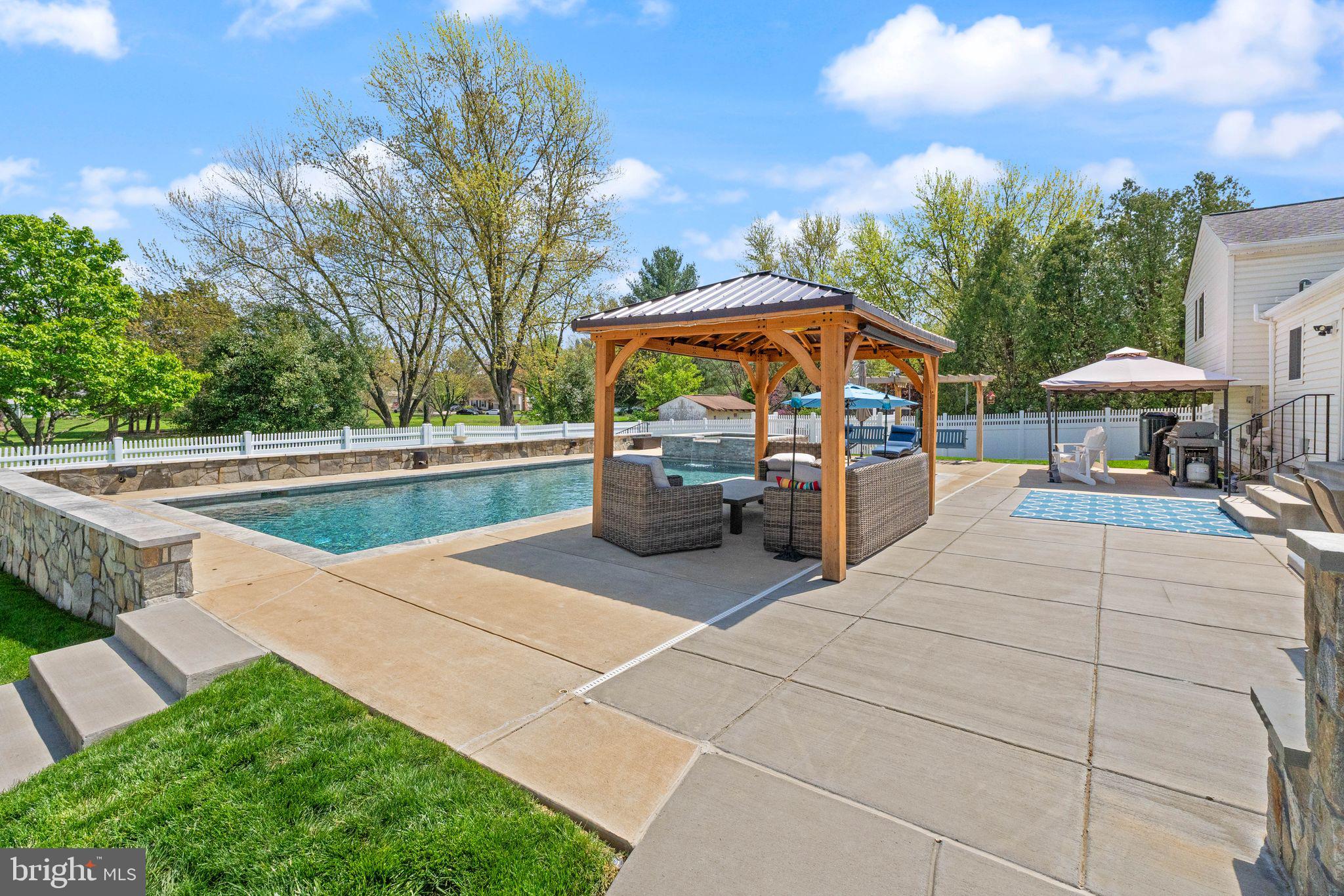 CARRVALE - Residential