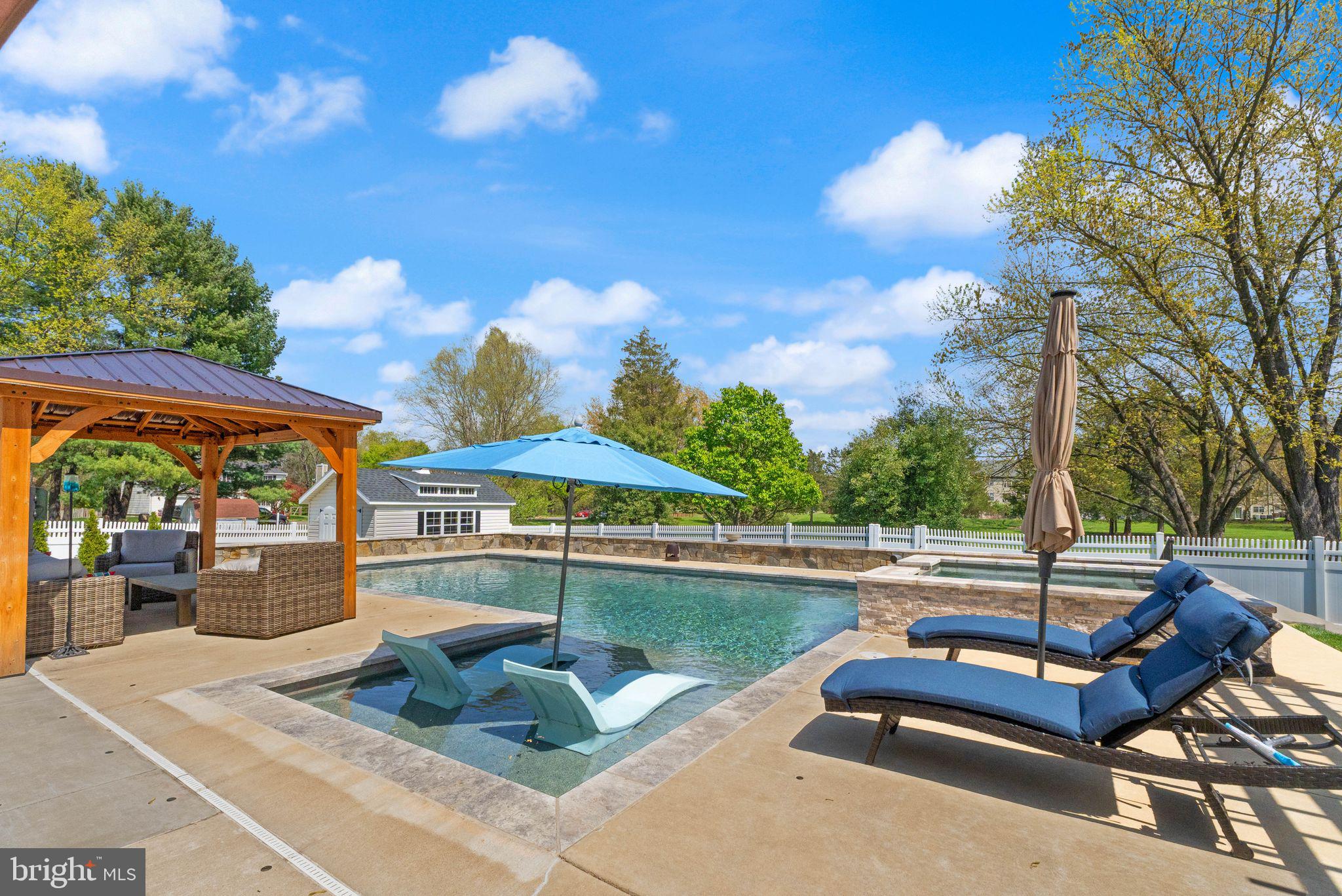 CARRVALE - Residential