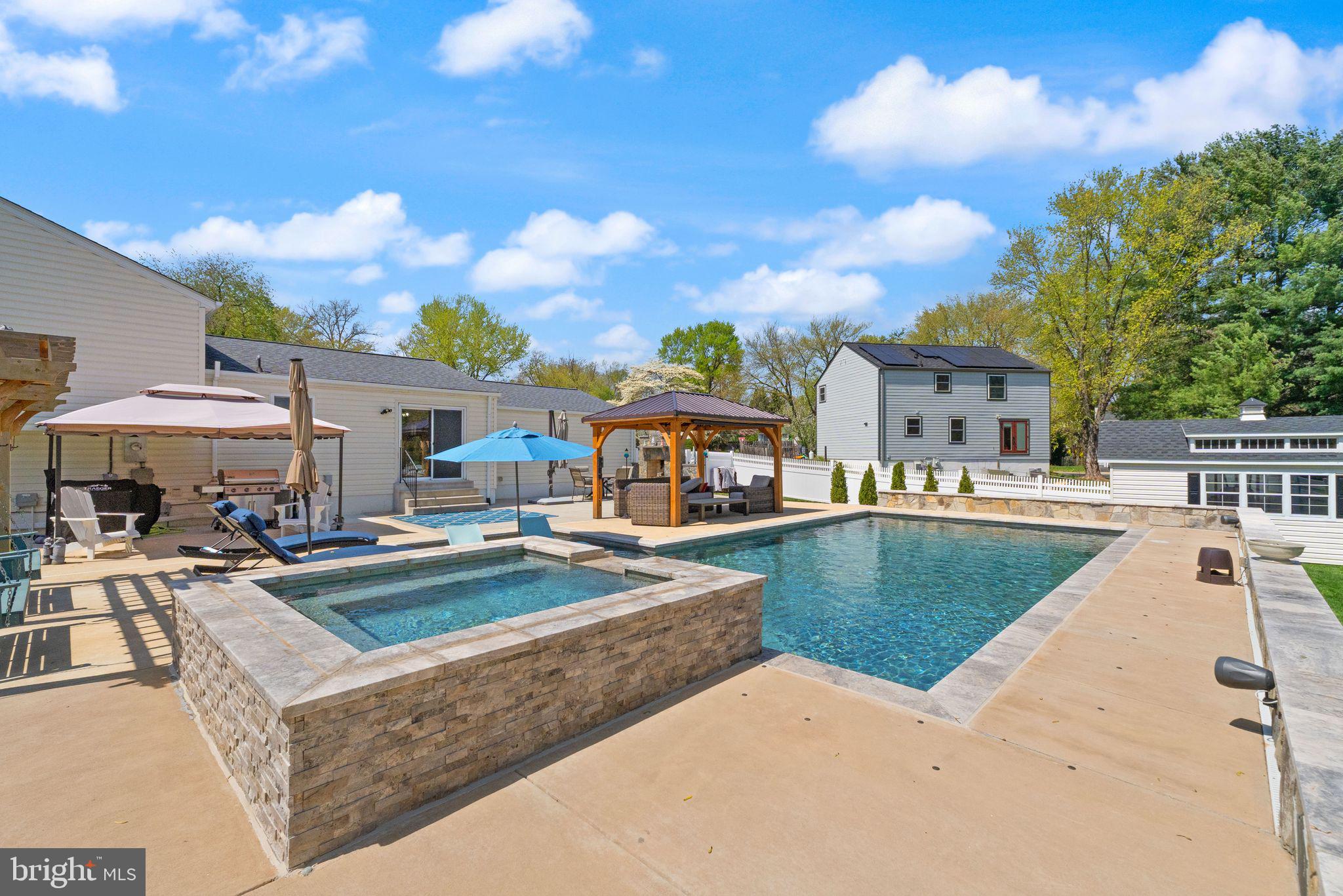 CARRVALE - Residential