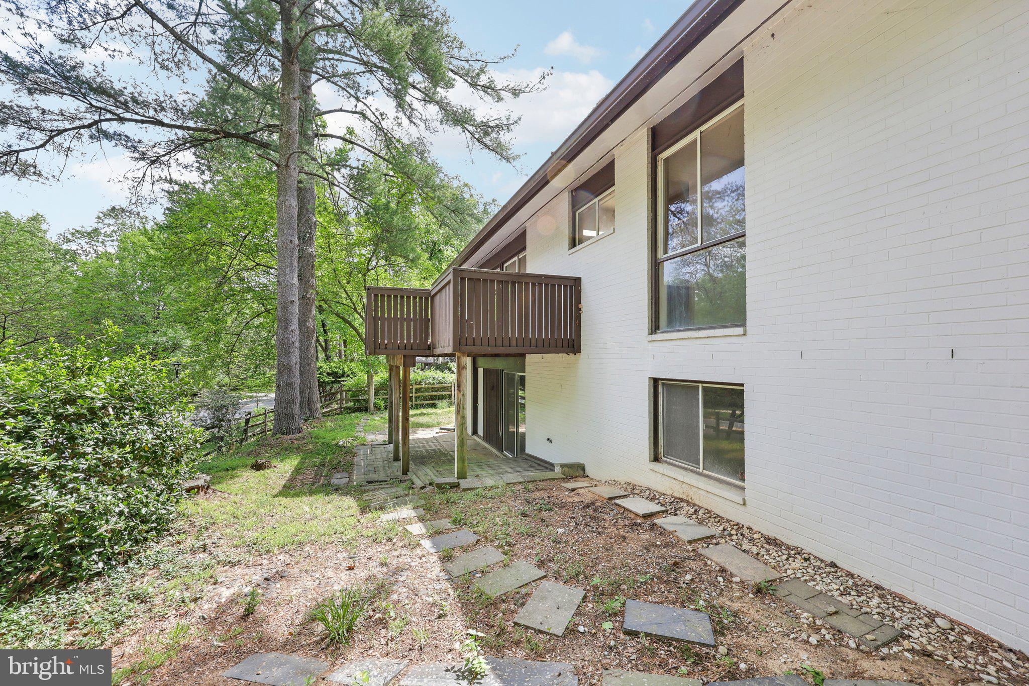 NEW MARK COMMONS - Residential