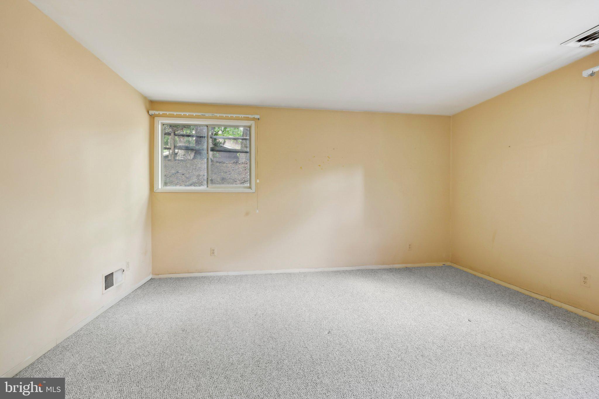 NEW MARK COMMONS - Residential