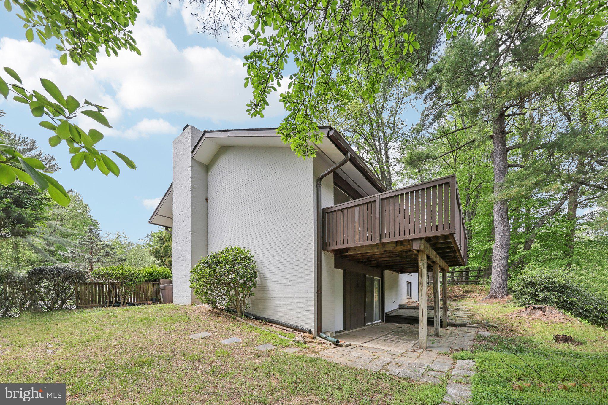 NEW MARK COMMONS - Residential