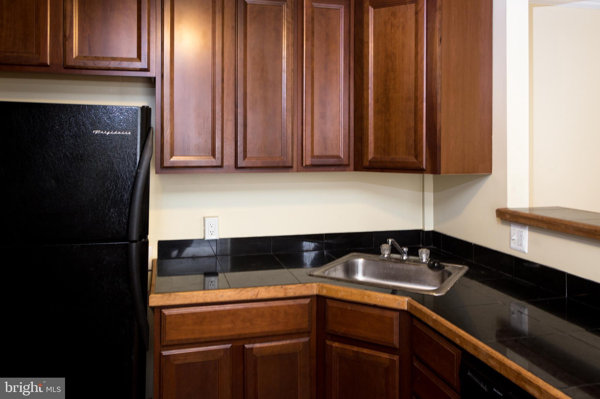 FEDERAL HILL HISTORIC DISTRICT - Residential Lease