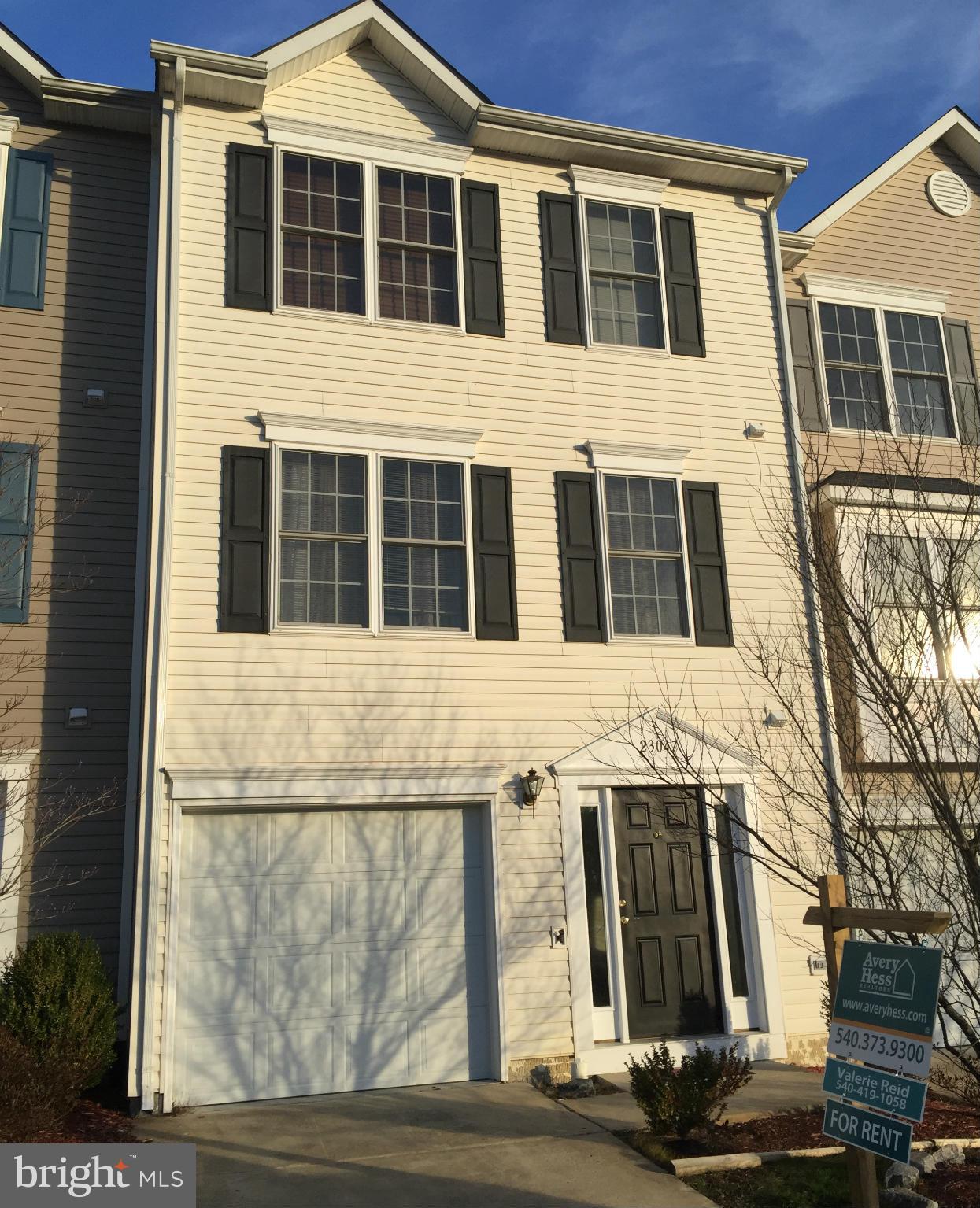 BELMONT AT CARMEL CHURCH - Residential Lease