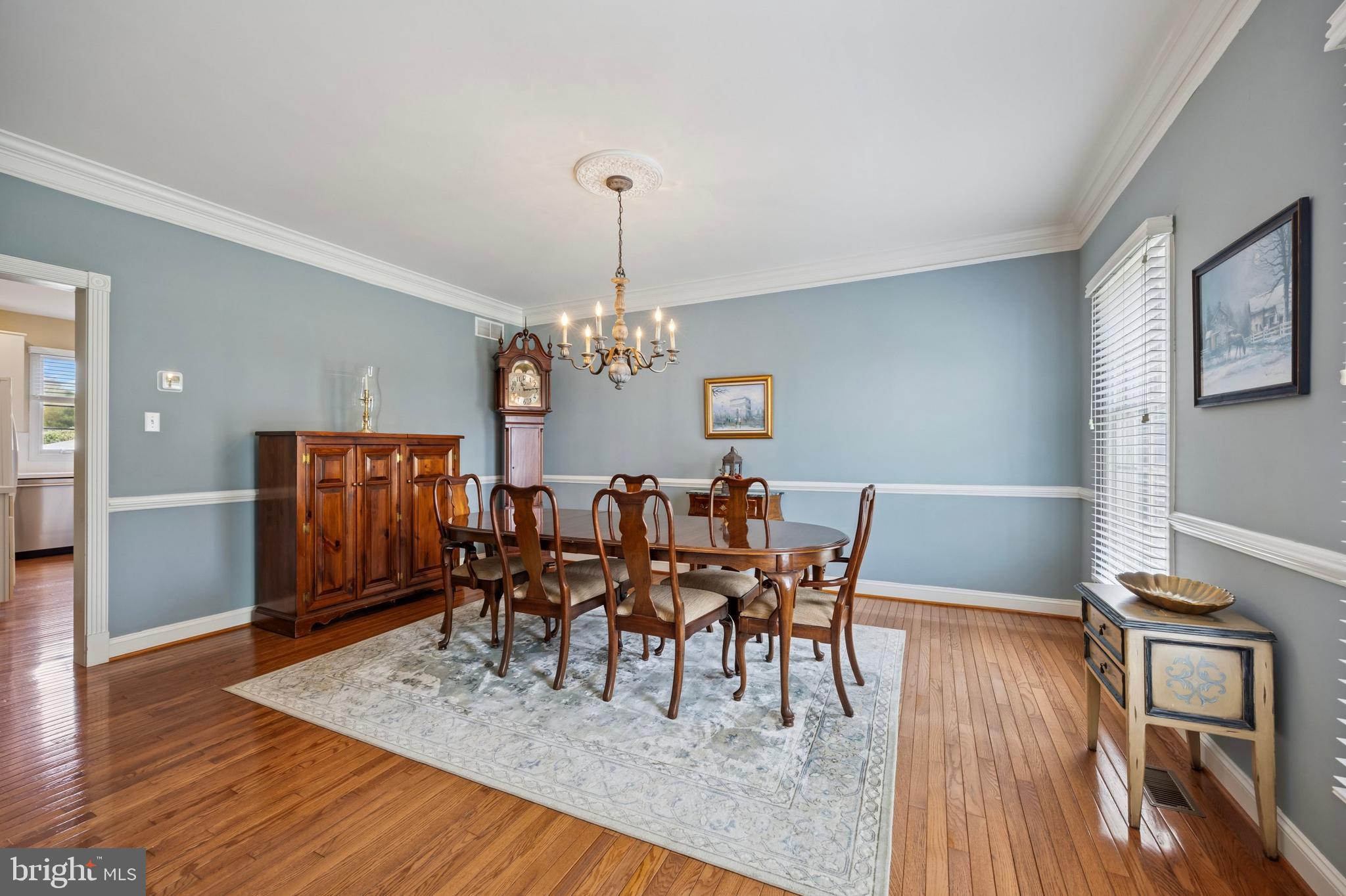 1153 MEGHAN COURT