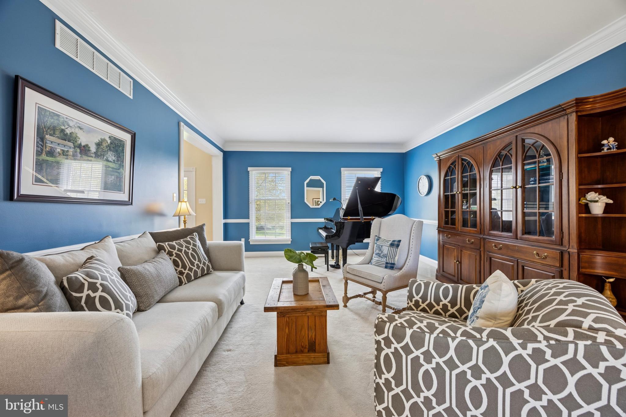 1153 MEGHAN COURT