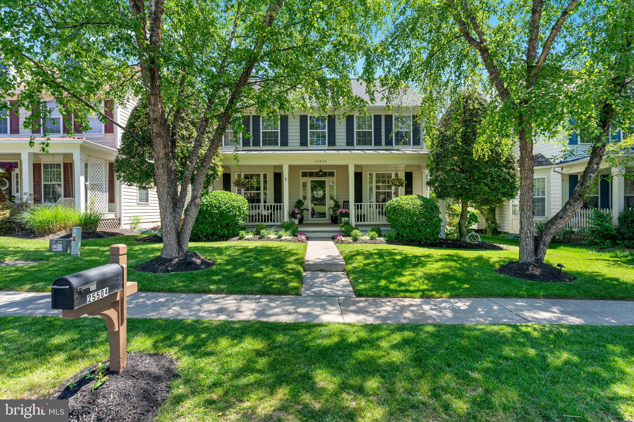 SOUTH RIDING - Residential