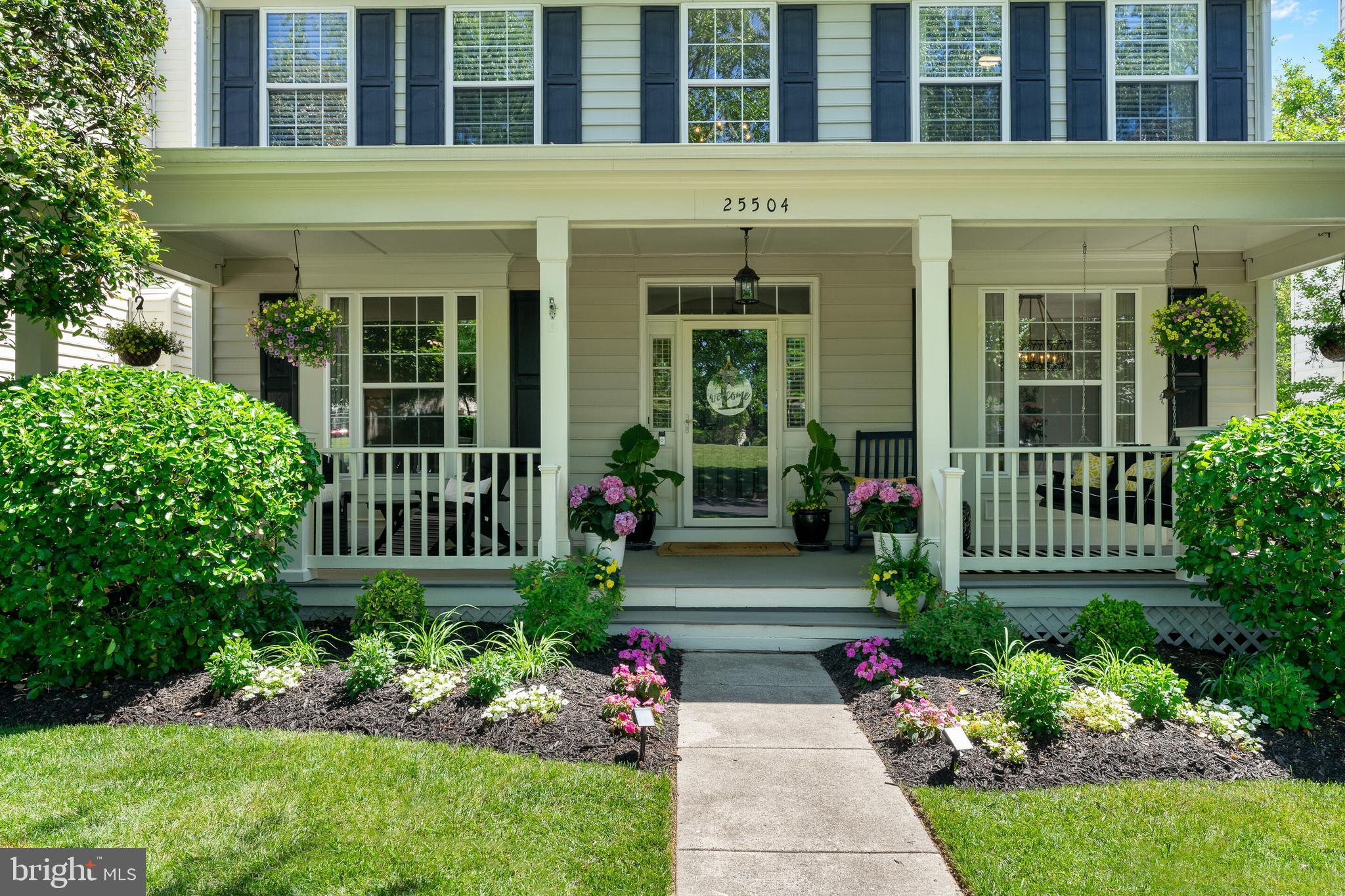 SOUTH RIDING - Residential