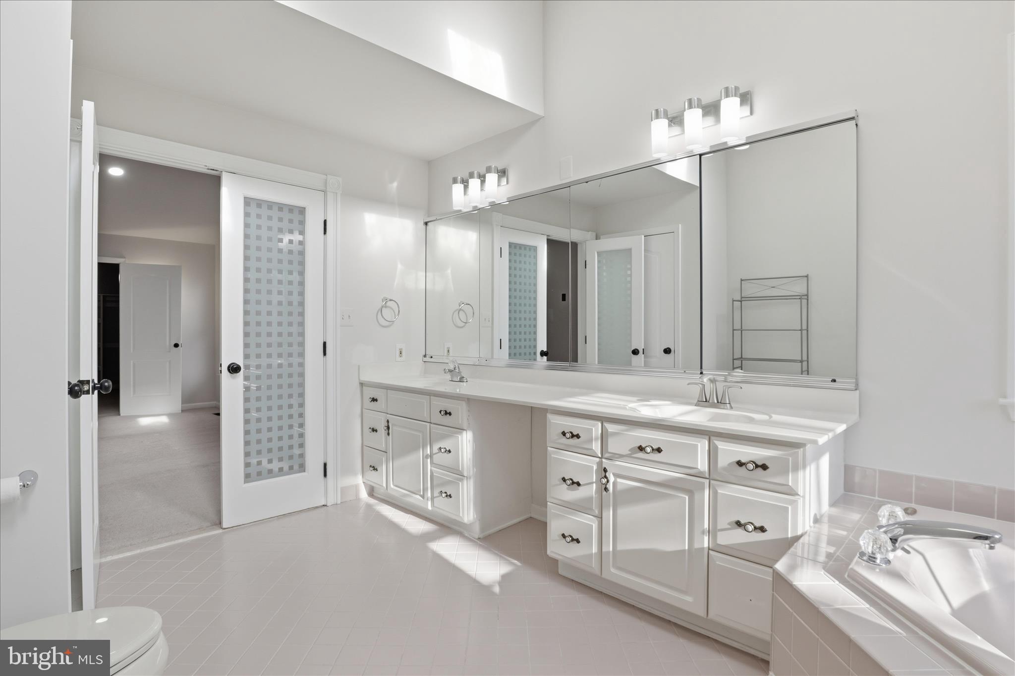 CENTURY OAK - Residential Lease