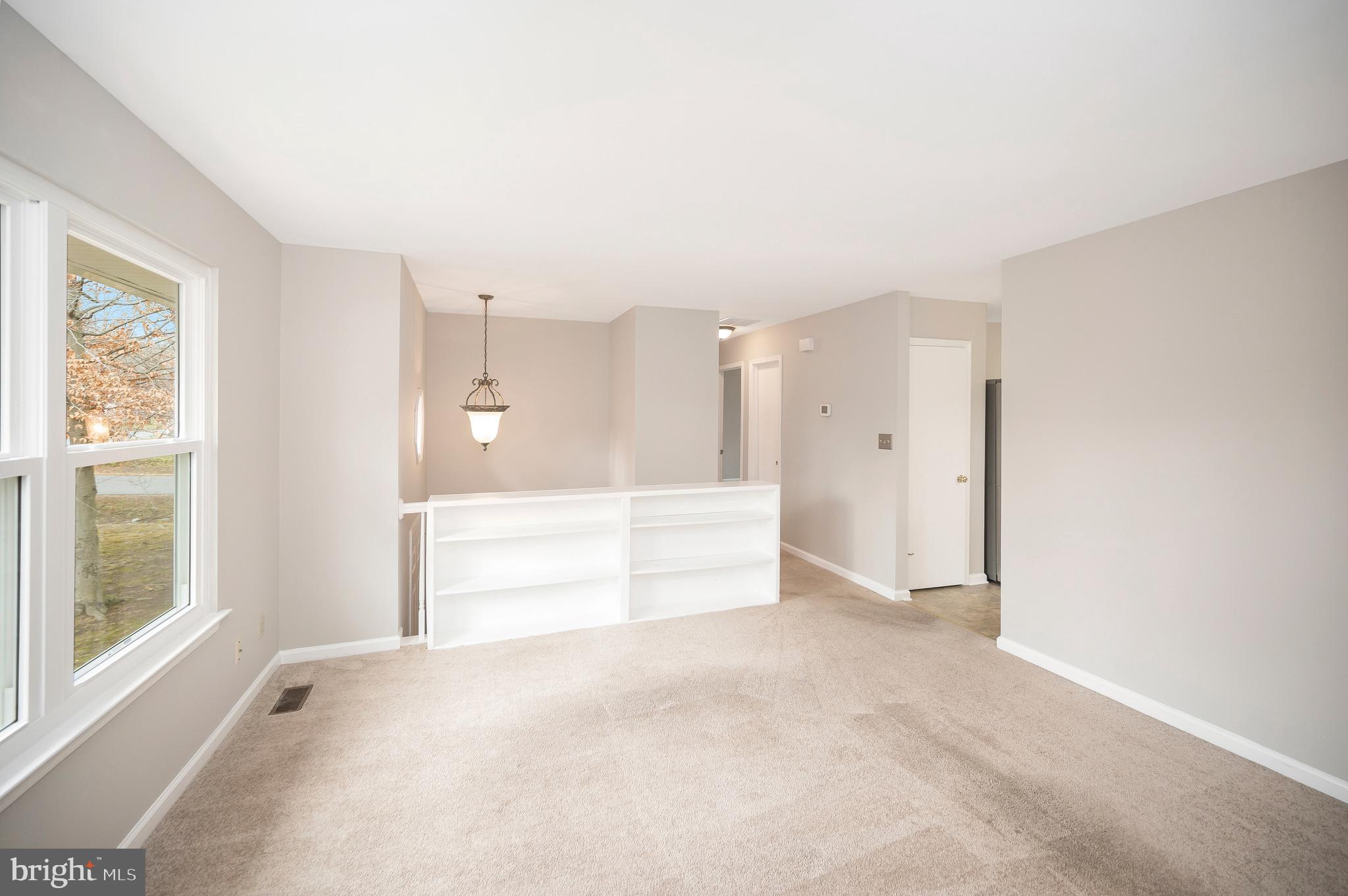 HOLLEYBROOKE/COBBLESTONE - Residential