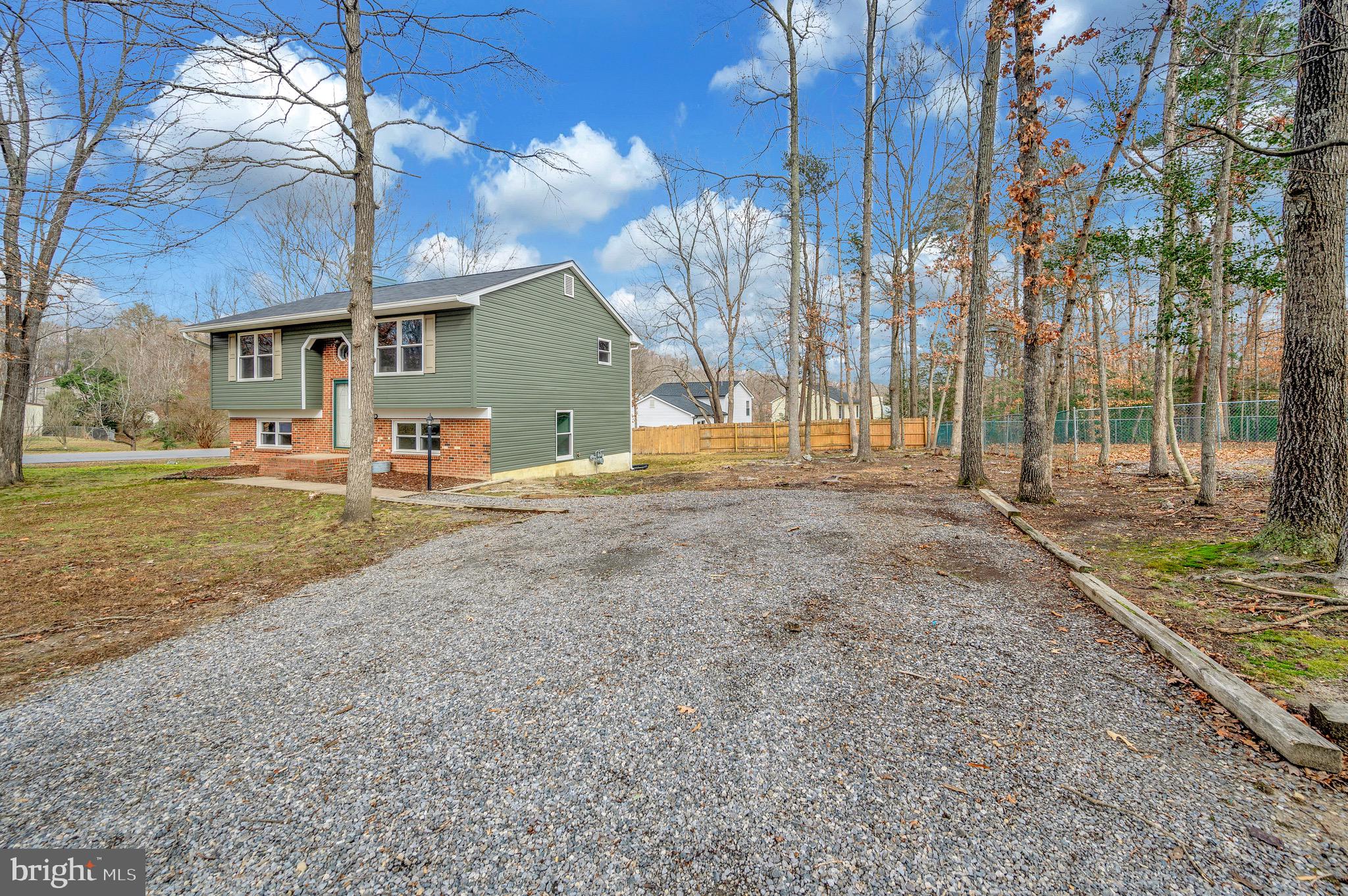 HOLLEYBROOKE/COBBLESTONE - Residential