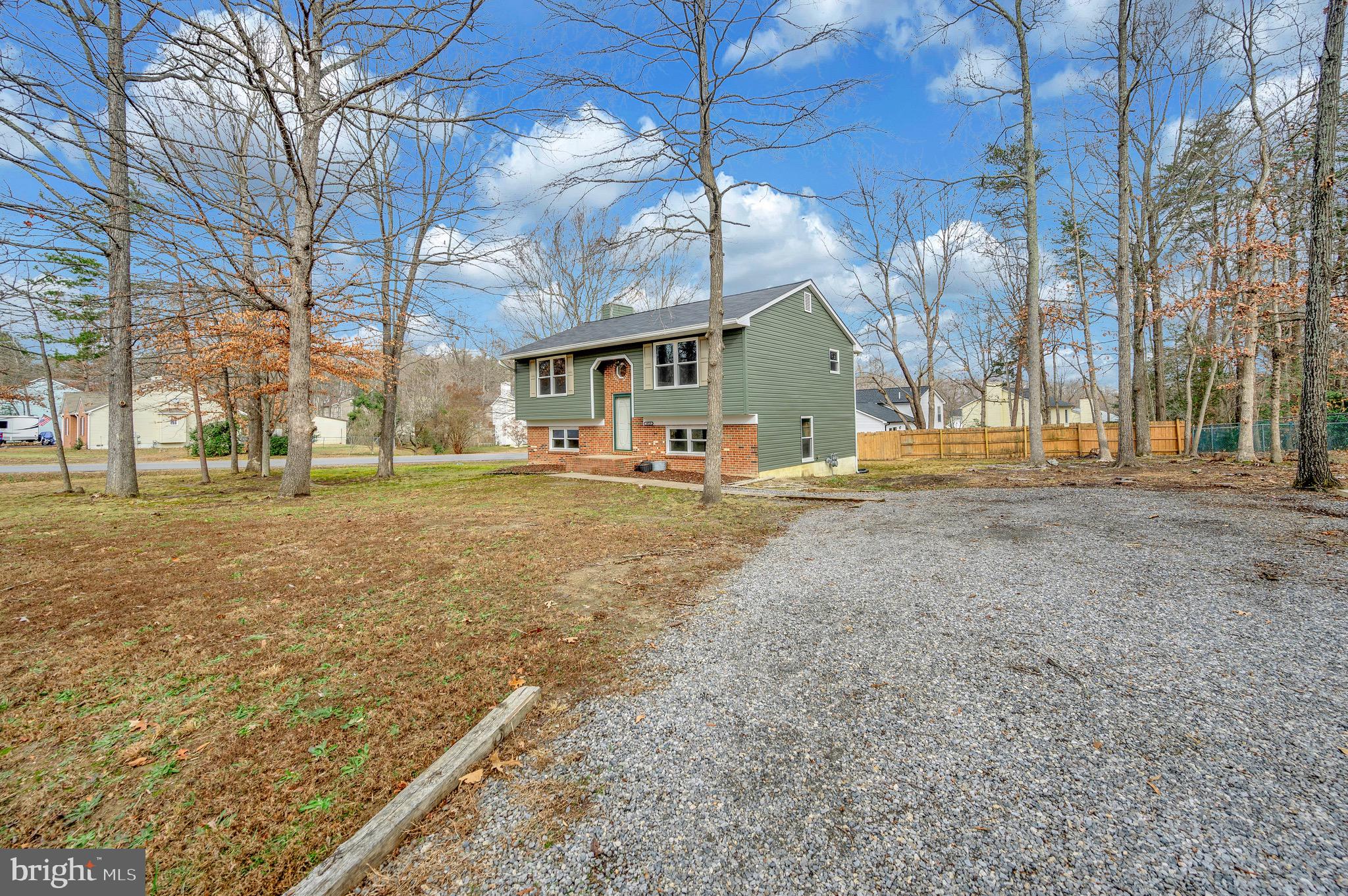 HOLLEYBROOKE/COBBLESTONE - Residential