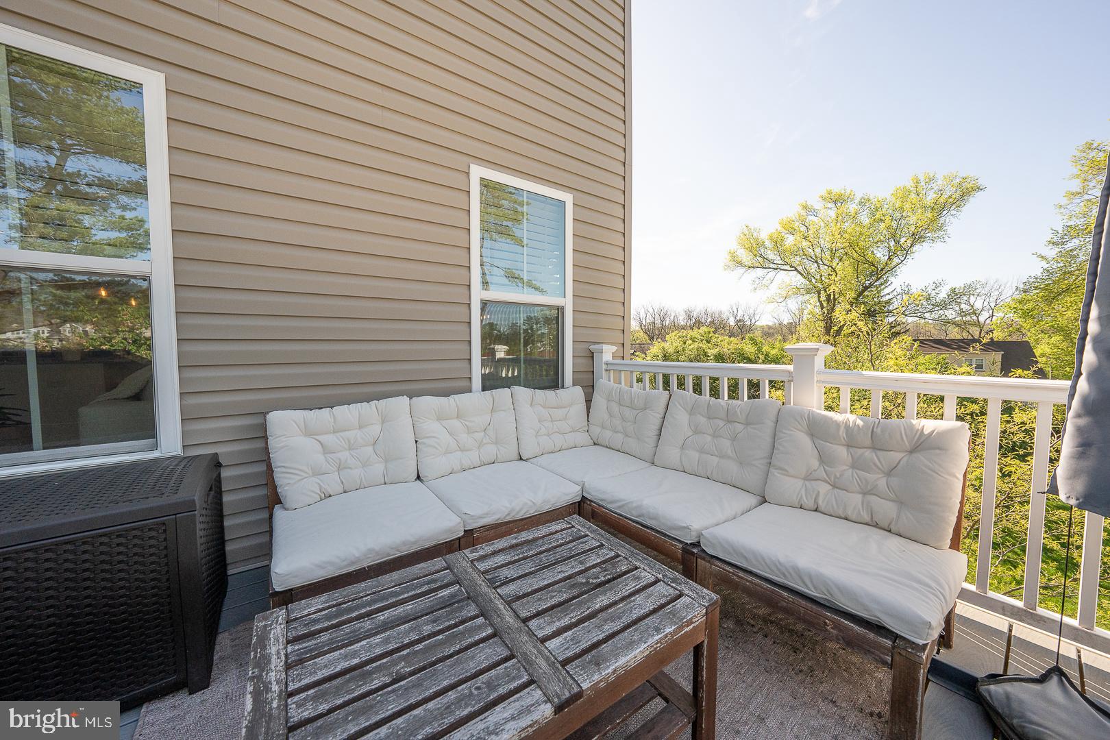 DOWNINGTOWN WALK - Residential