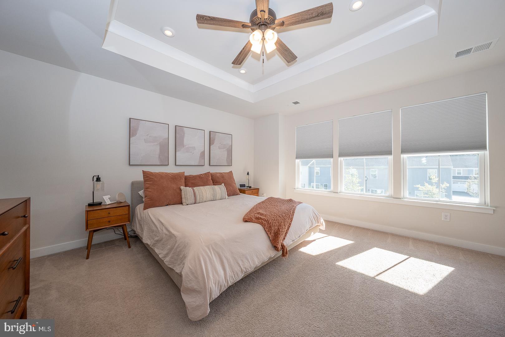 DOWNINGTOWN WALK - Residential