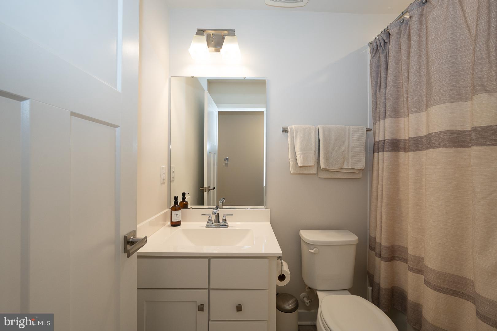 DOWNINGTOWN WALK - Residential