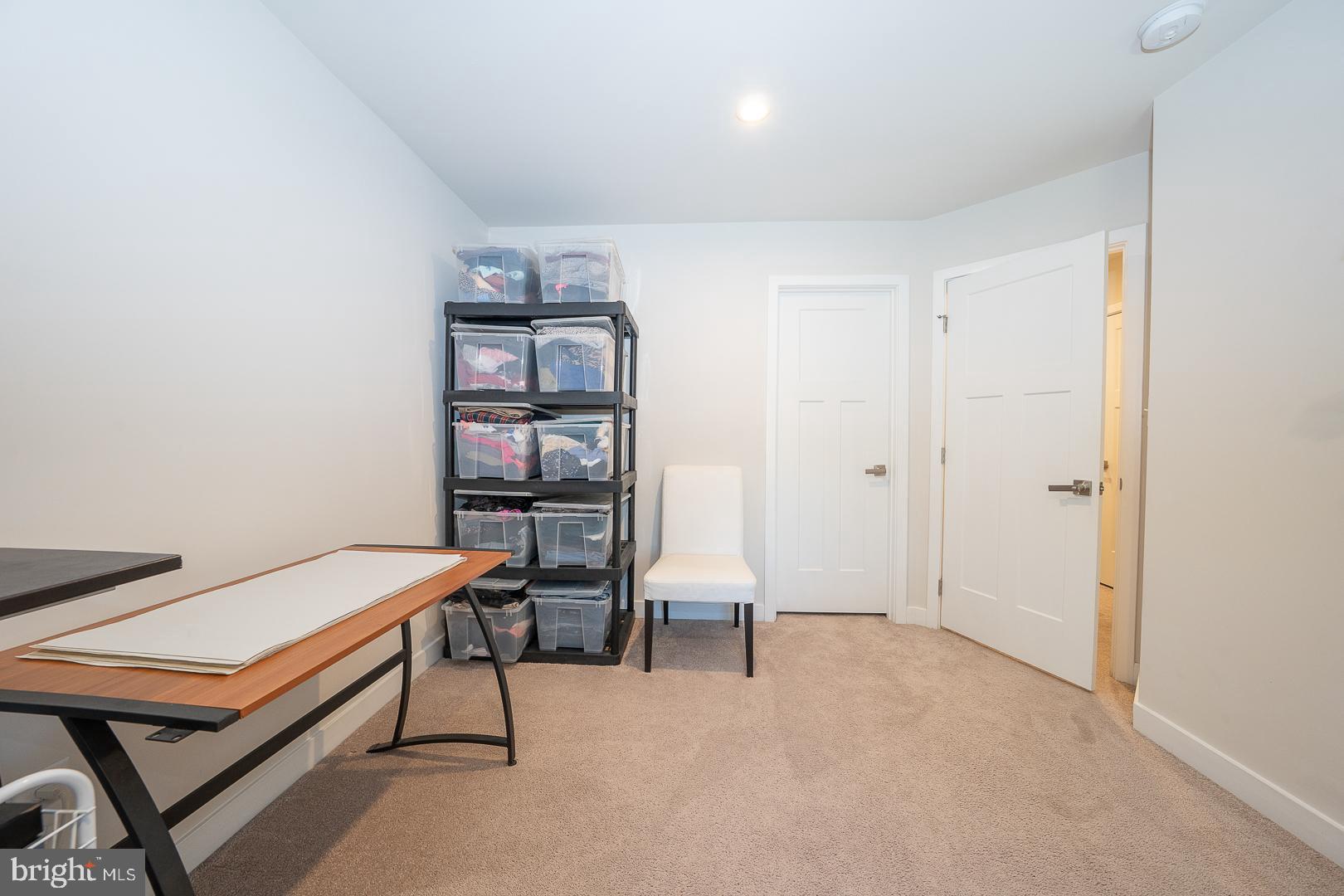 DOWNINGTOWN WALK - Residential