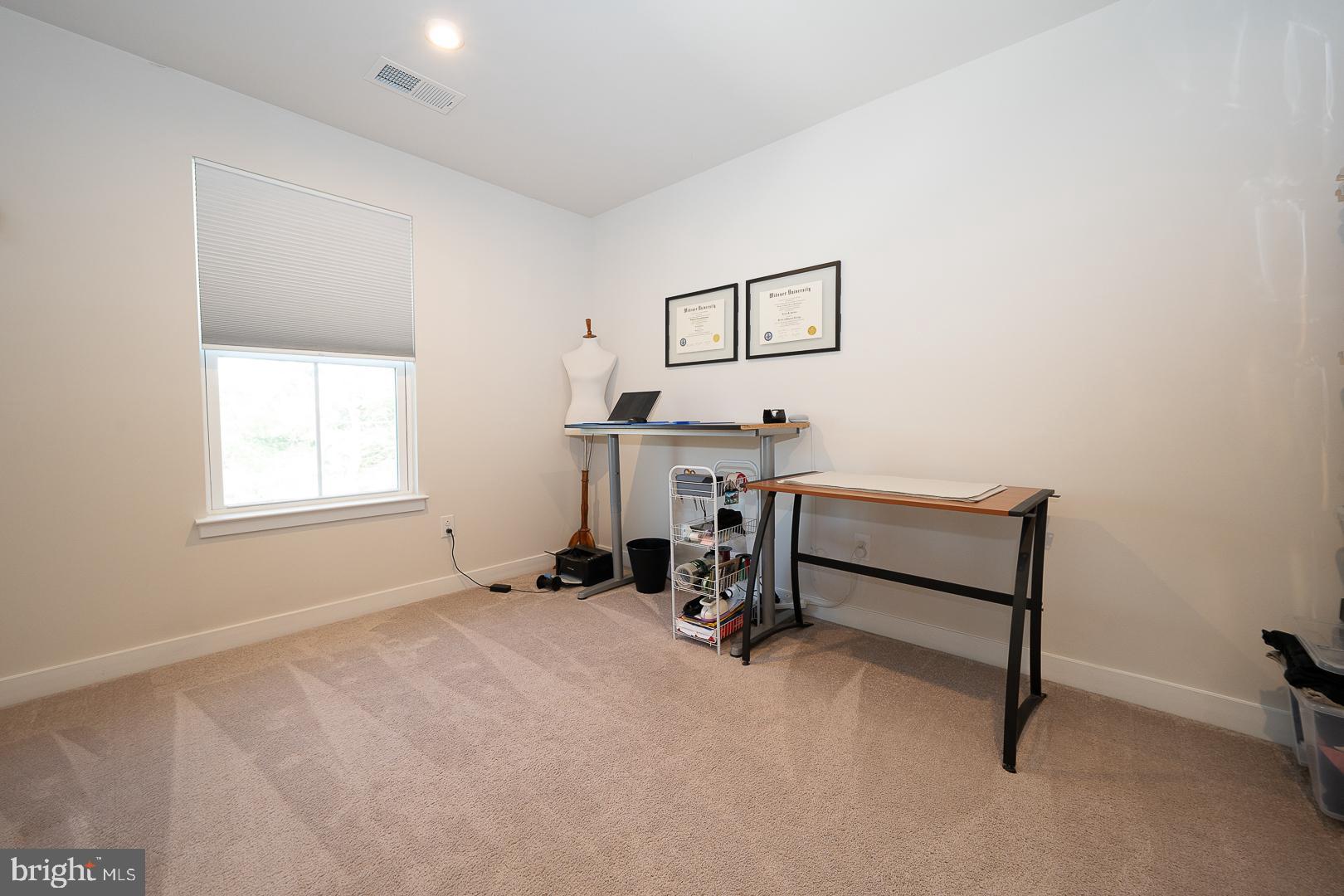 DOWNINGTOWN WALK - Residential