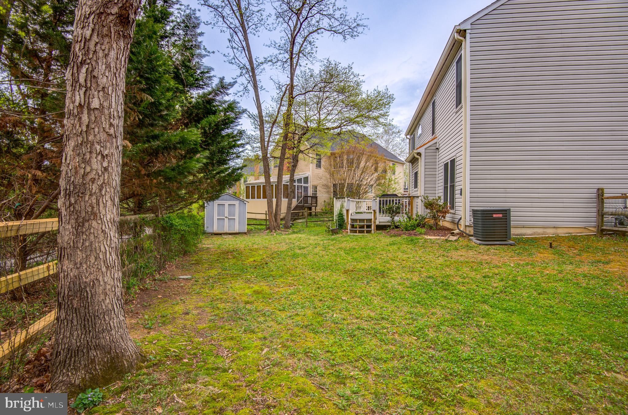 POTOMAC LAKES - Residential