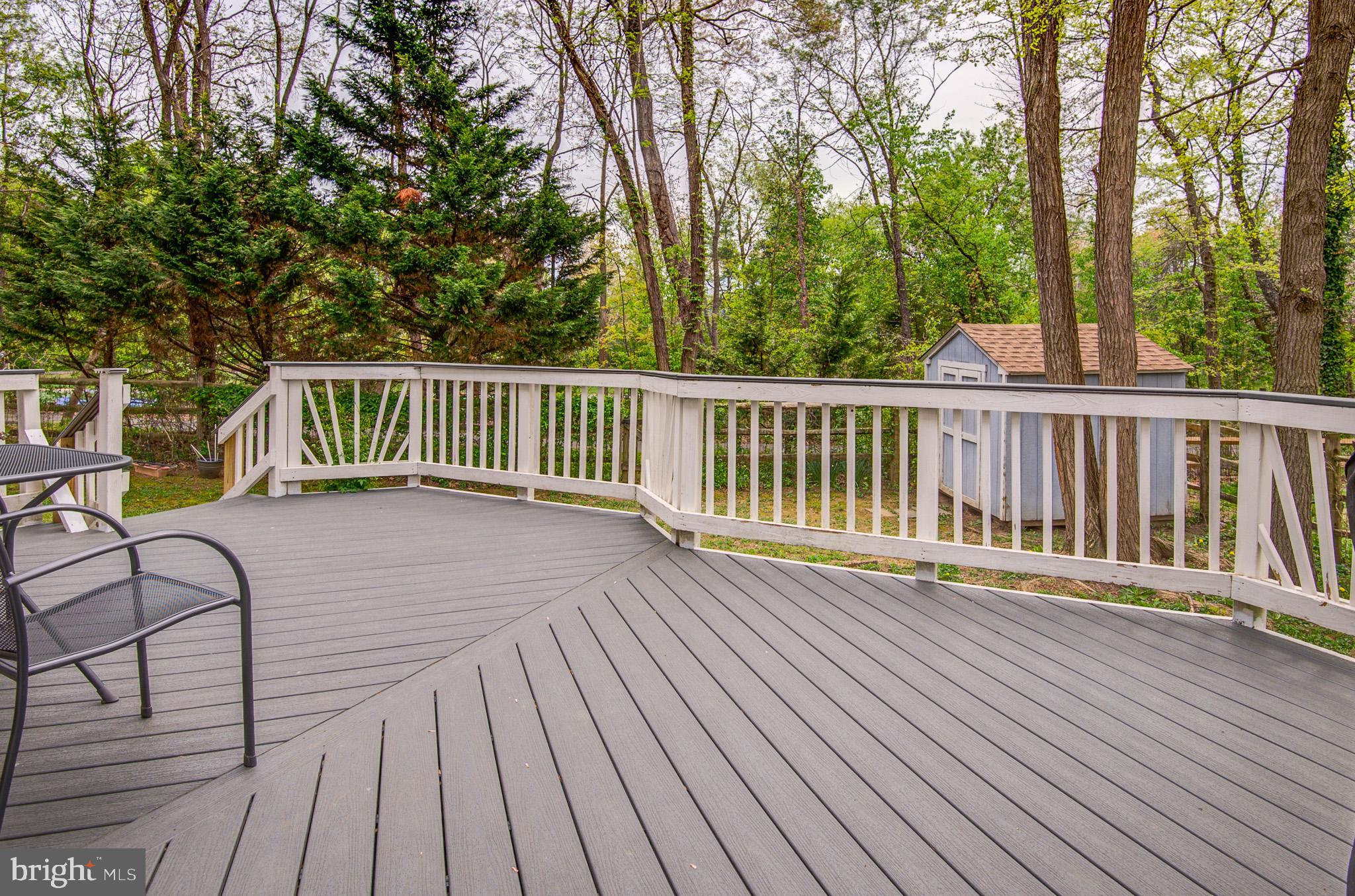 POTOMAC LAKES - Residential