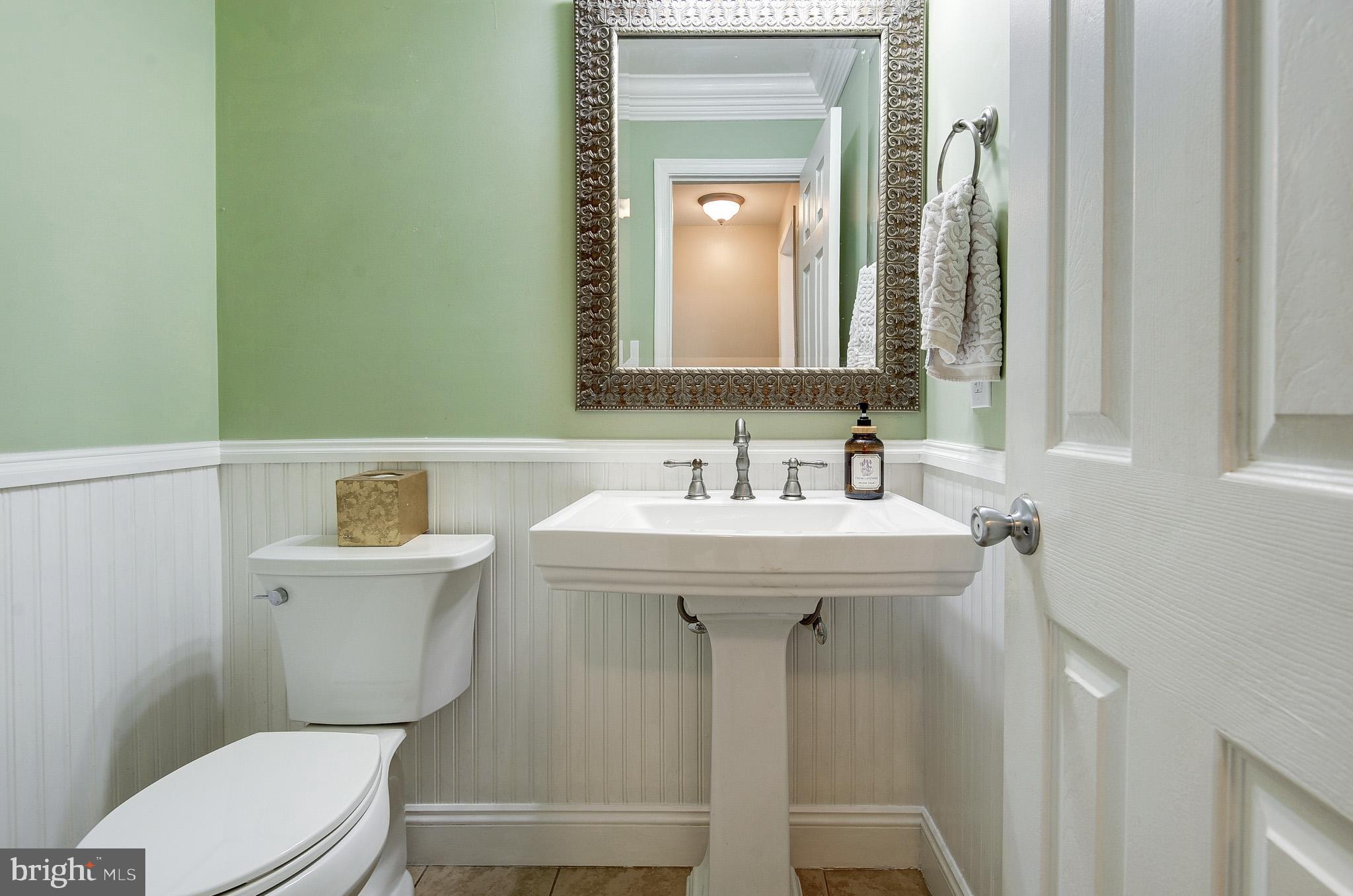 POTOMAC LAKES - Residential