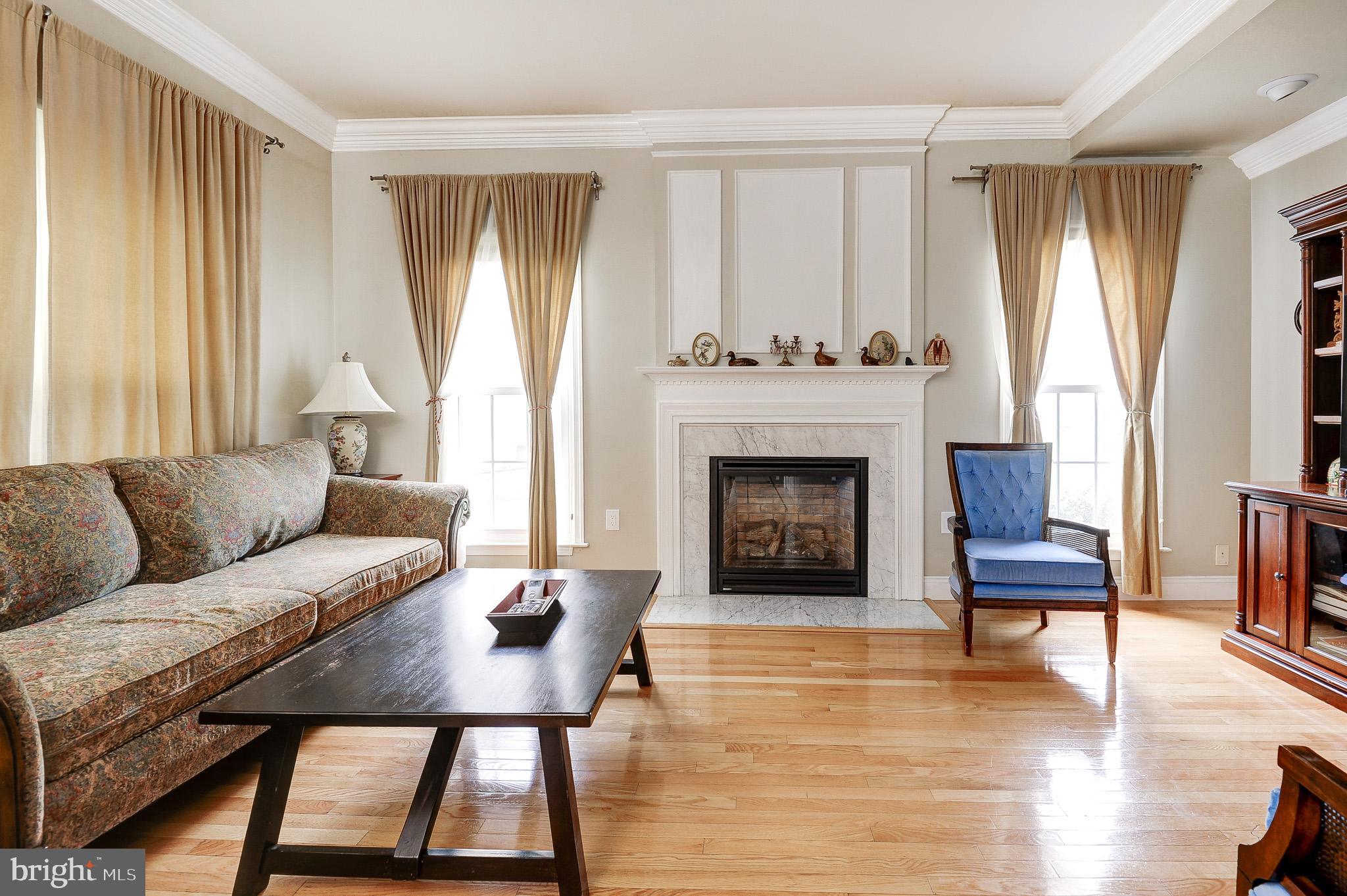 POTOMAC LAKES - Residential